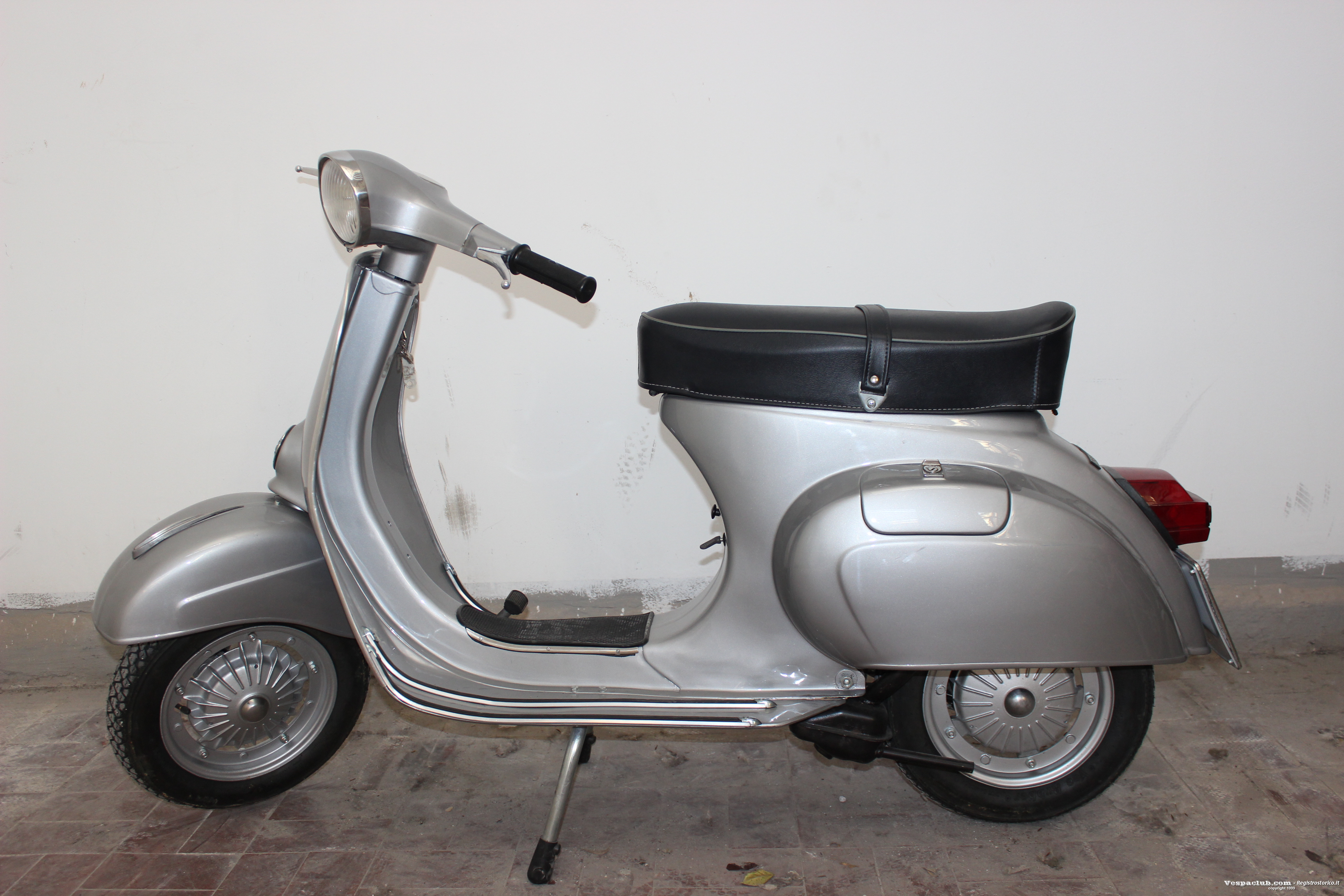 Vespa 125 primavera vma2 - lato sinistro