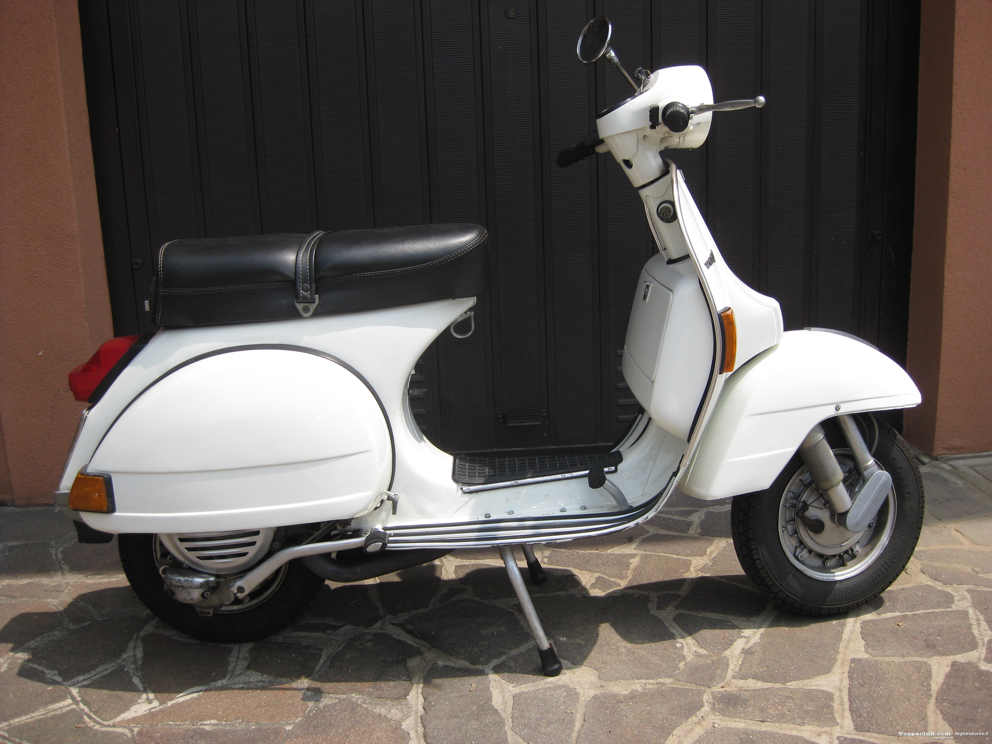 Vespa P 125 X