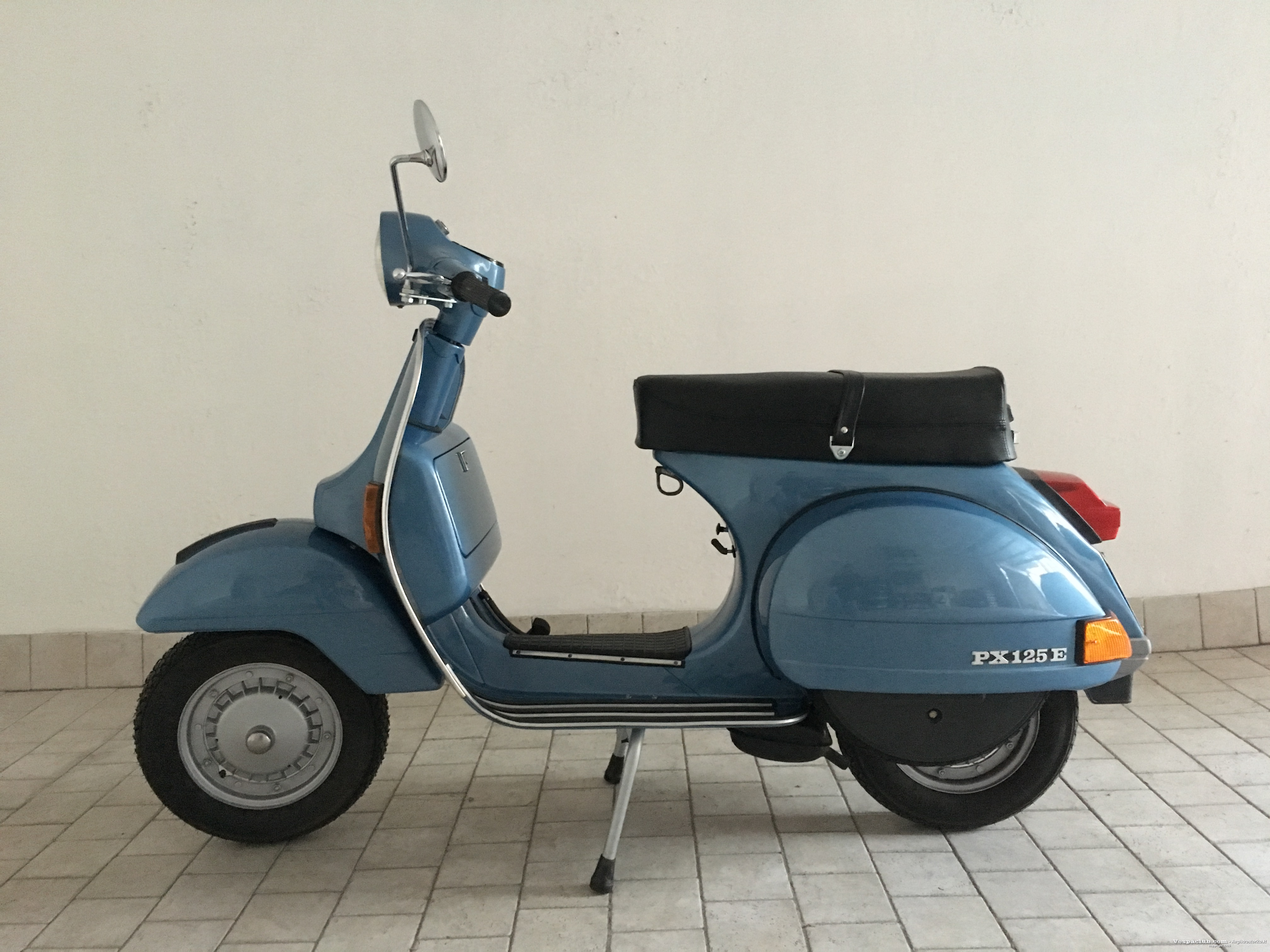 Vespa - lato sinistro