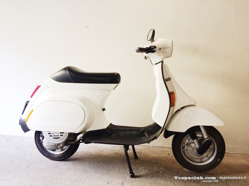 V5N1T VESPA 50 OM52854