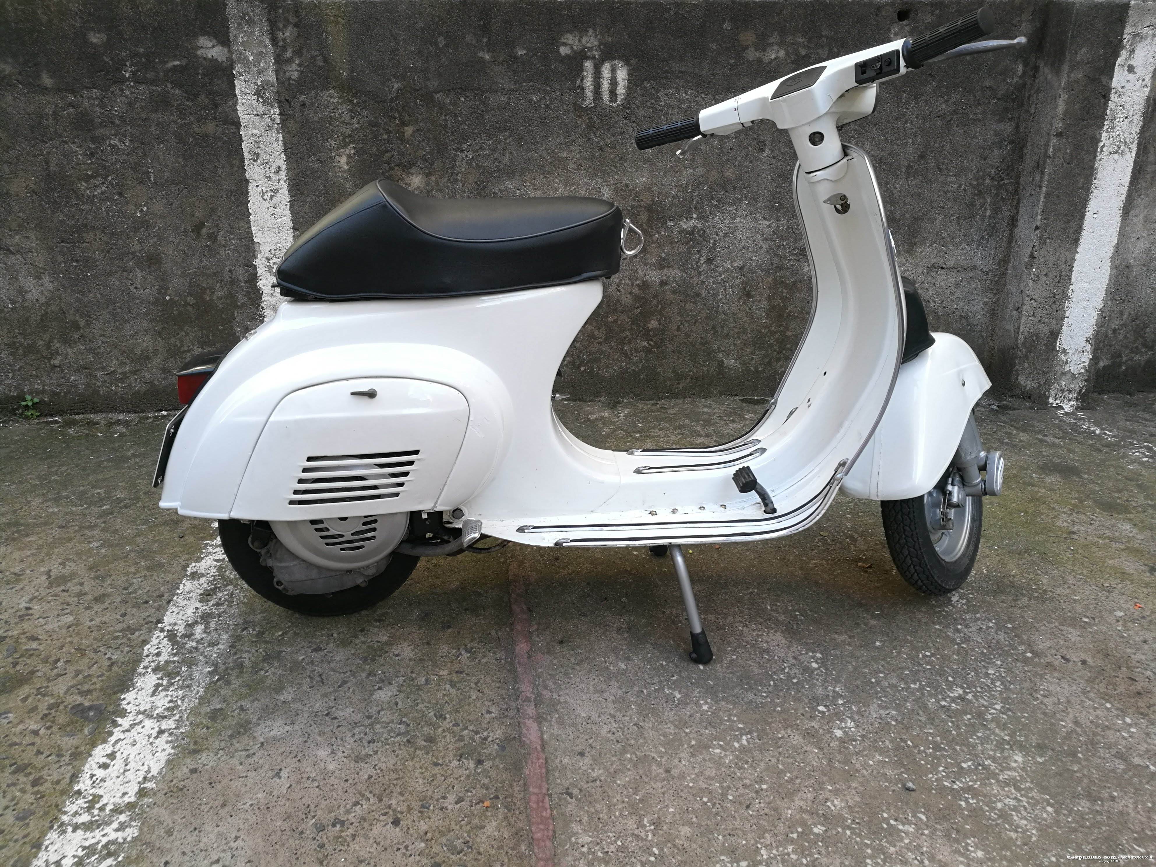 Vespa 50 Special
