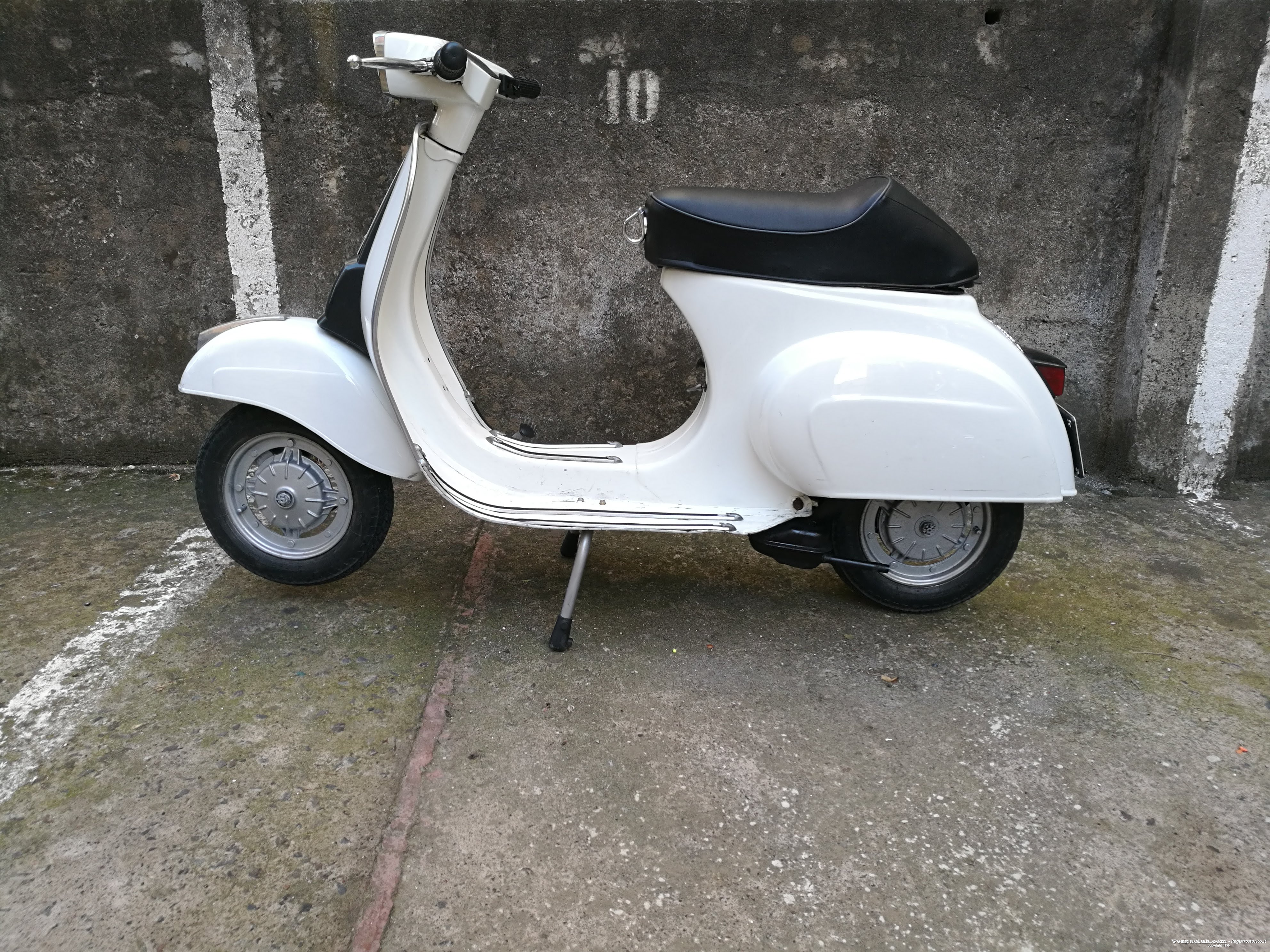 Vespa 50 special - lato sinistro