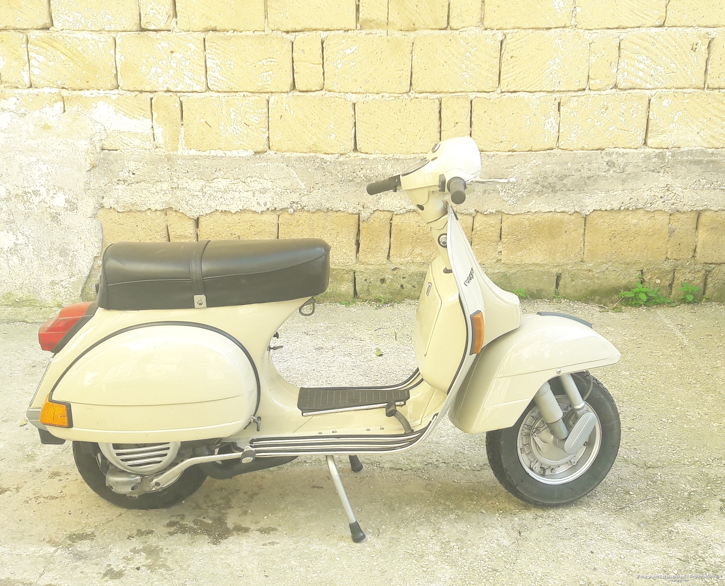 vespa p 200 e