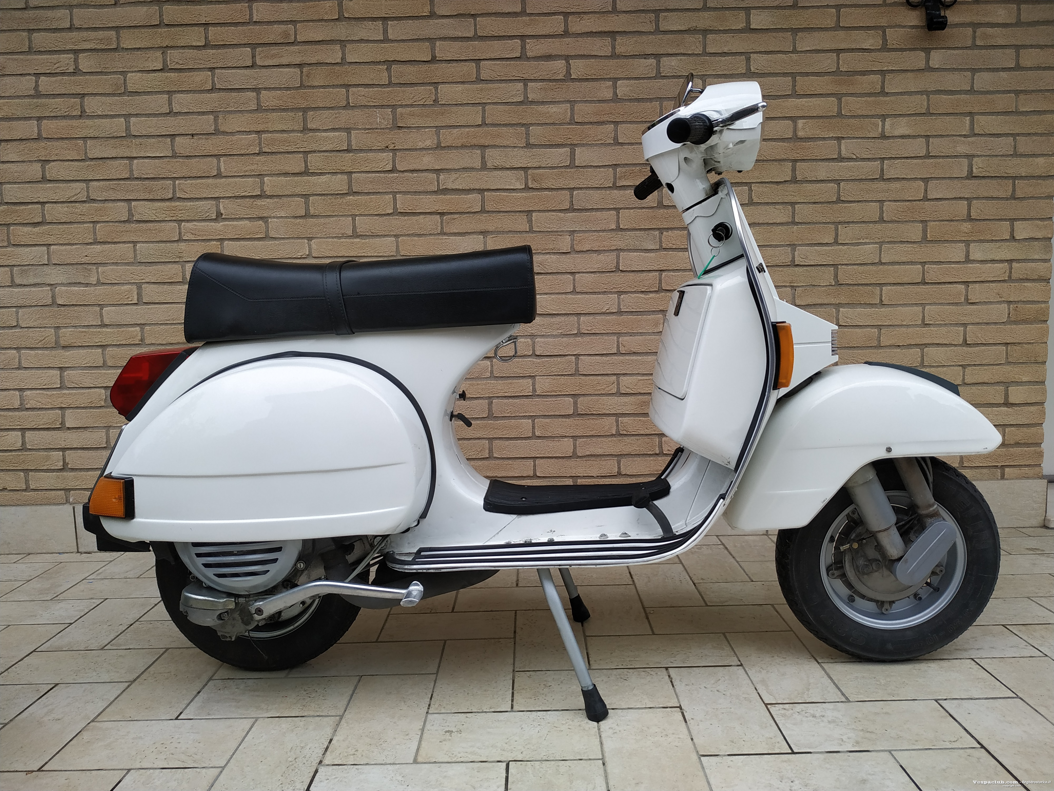 VESPA 125 PX E