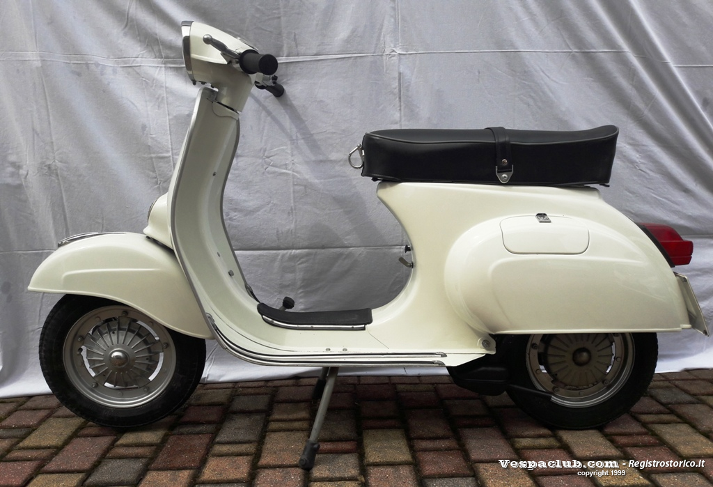 Vespa primavera 125 - lato sinistro