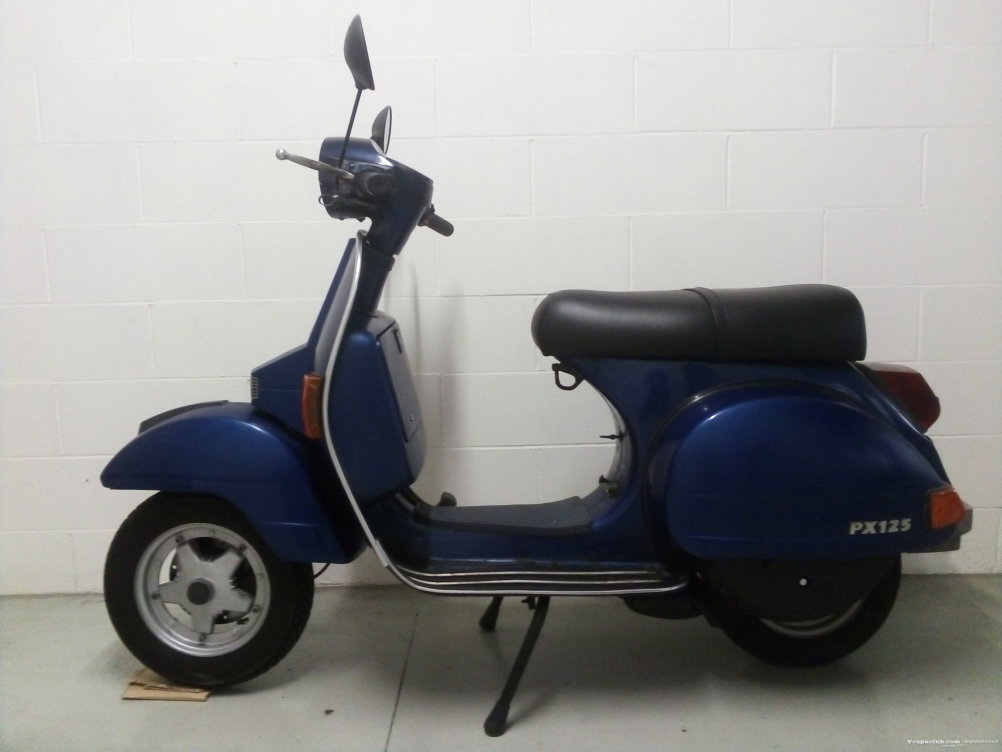 Vespa px125 - lato sinistro