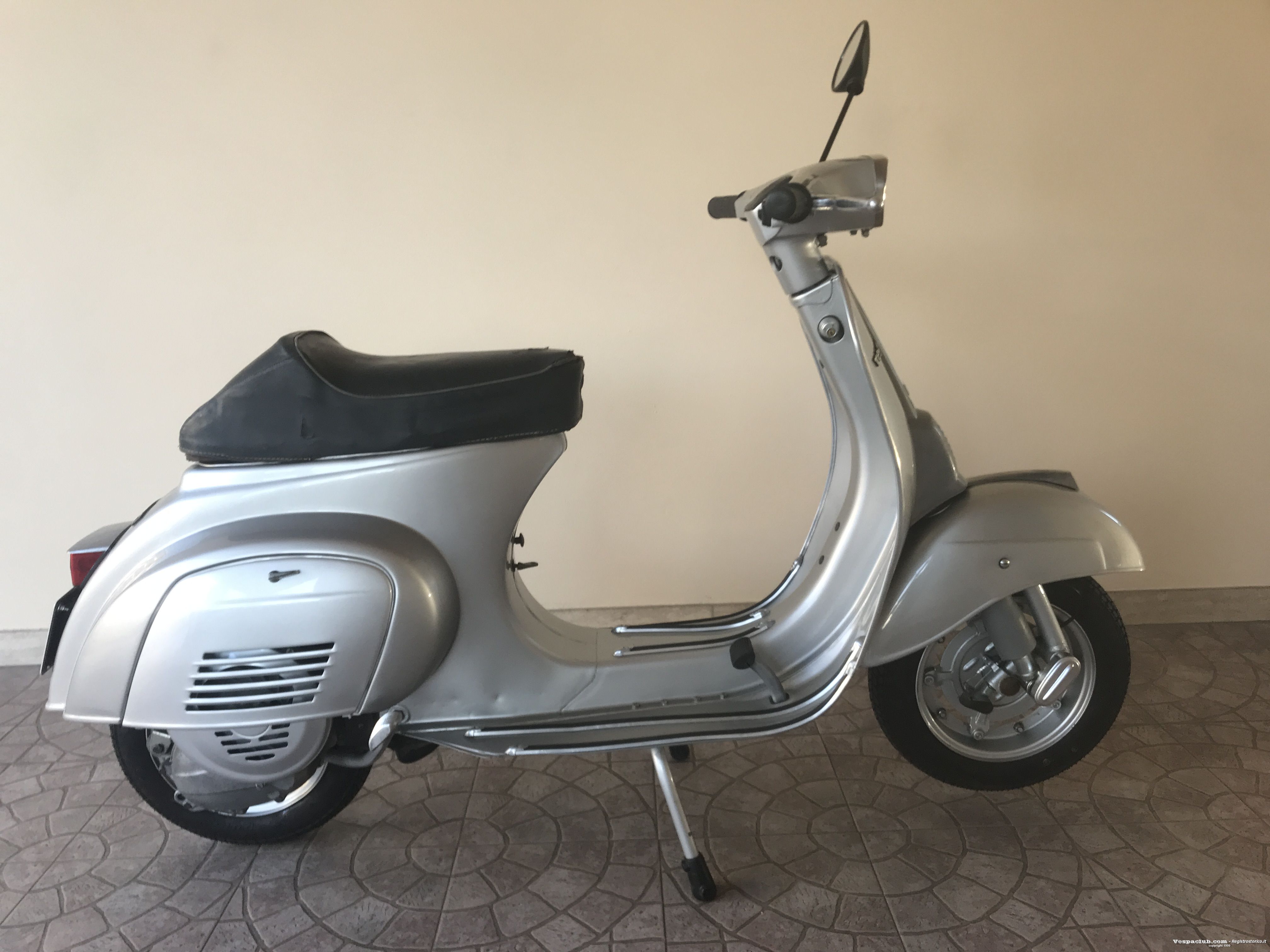 Vespa 50 special