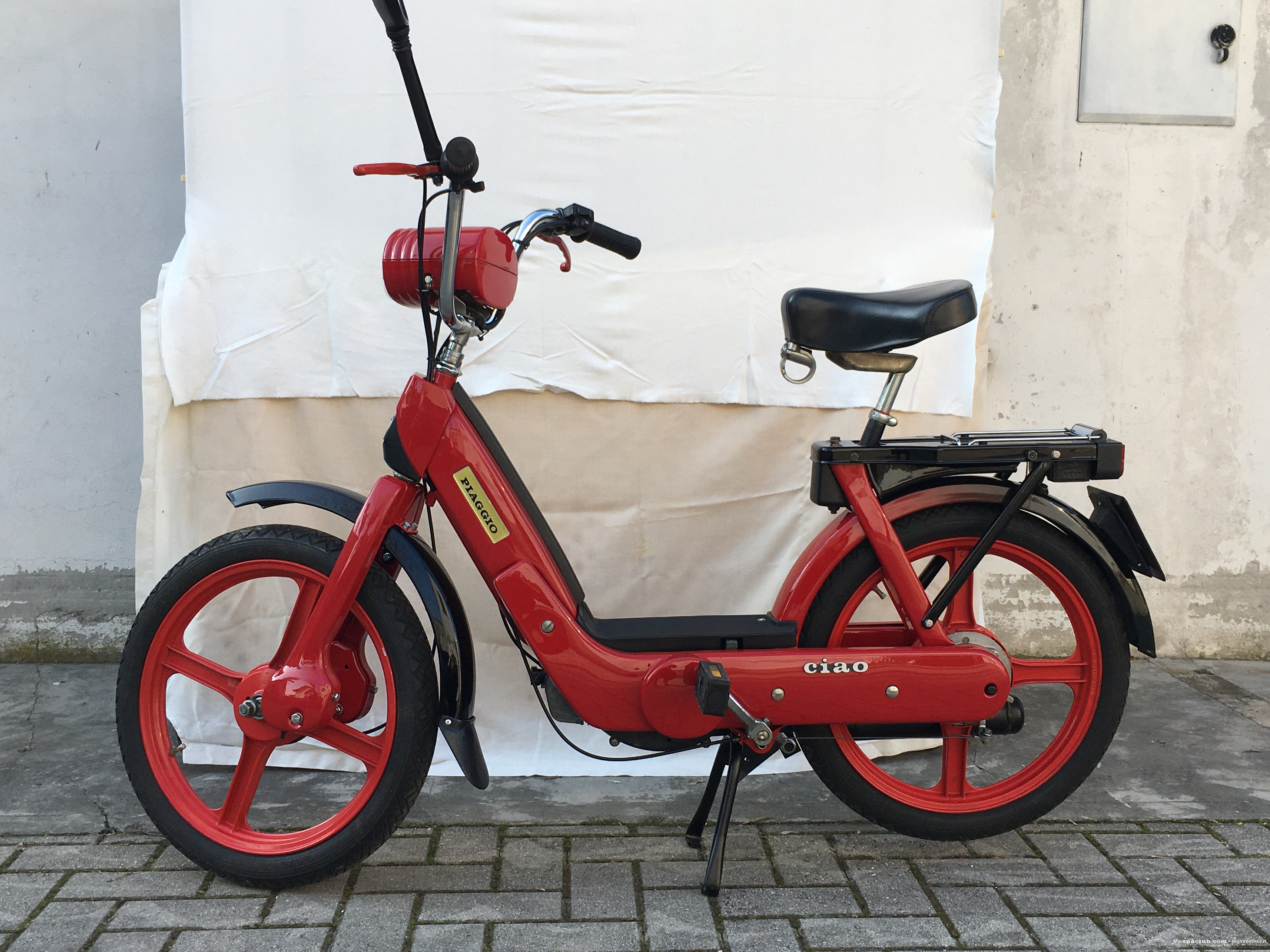 Ciao - lato sinistro