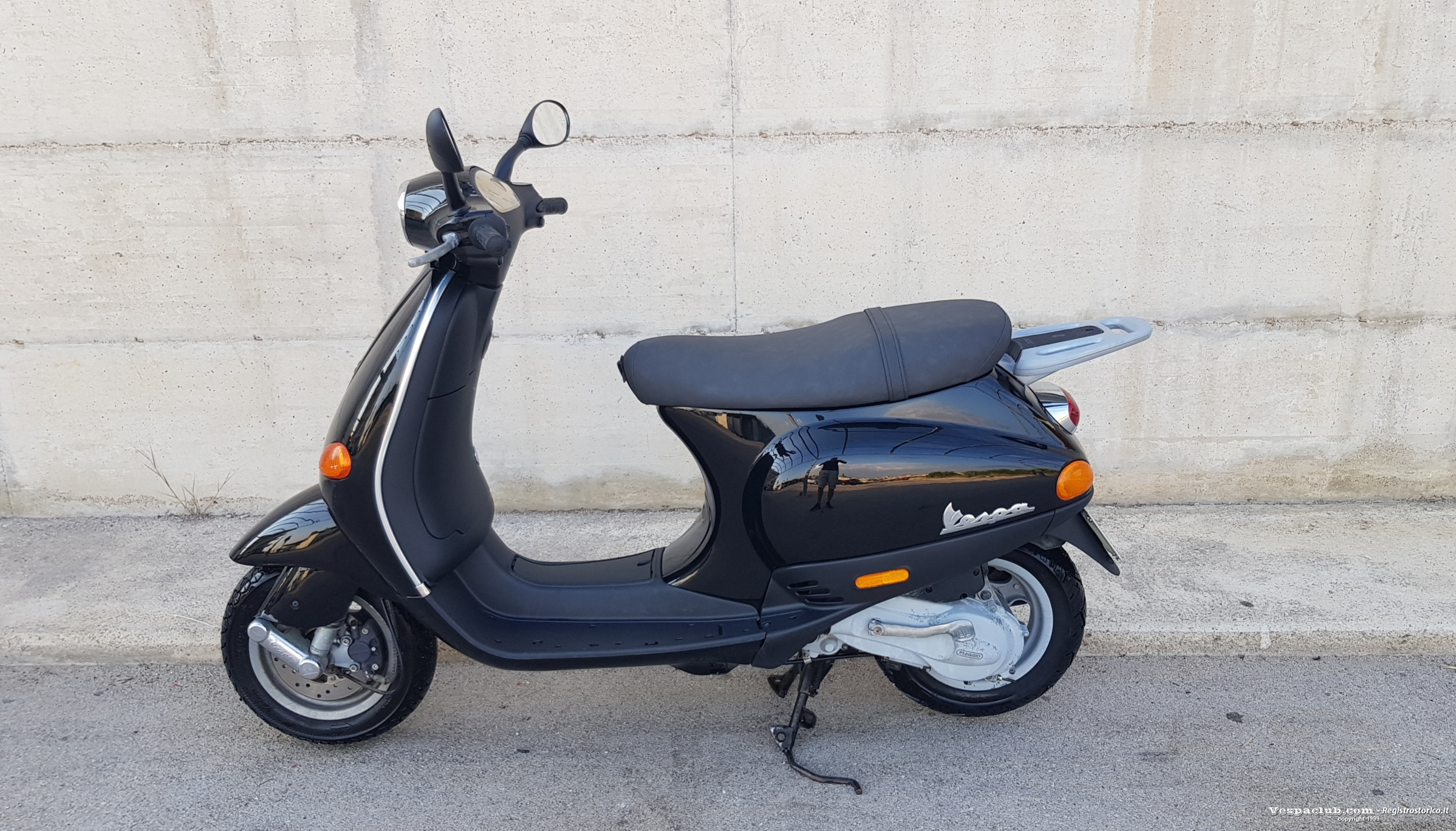 Vespa et2  - lato sinistro