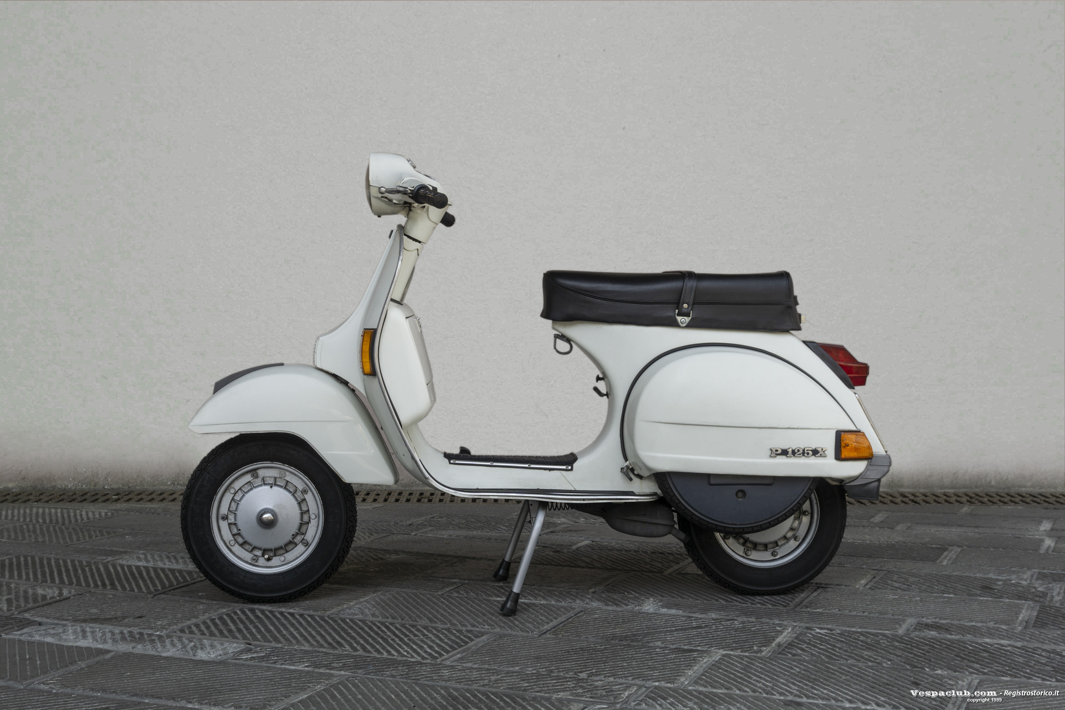 Vespa p125x - lato sinistro