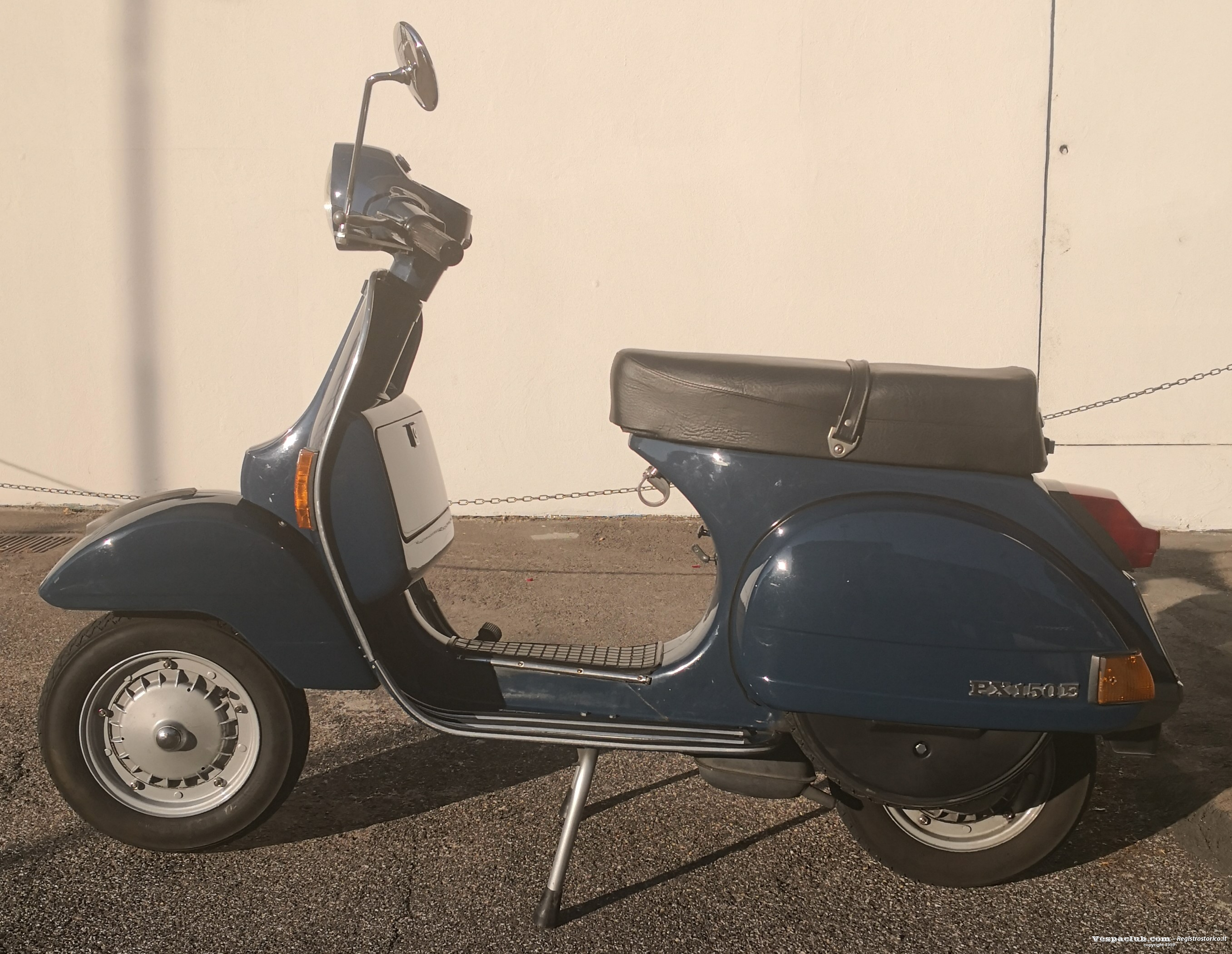 Vespa px 150 e - lato sinistro