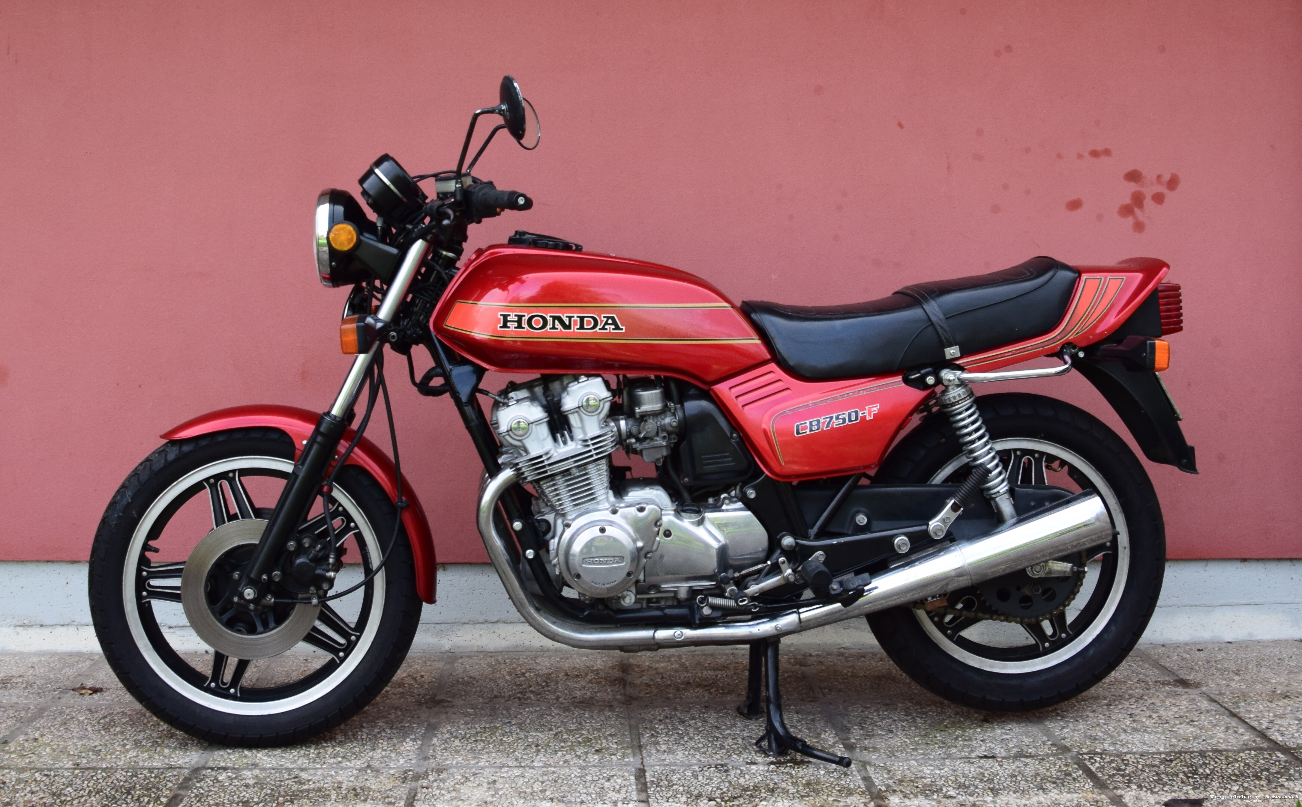 Cb 750 f - lato sinistro