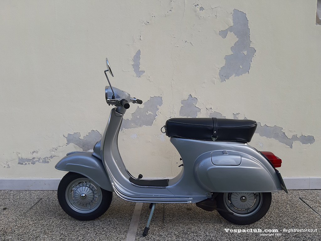 Vespa primavera - lato sinistro