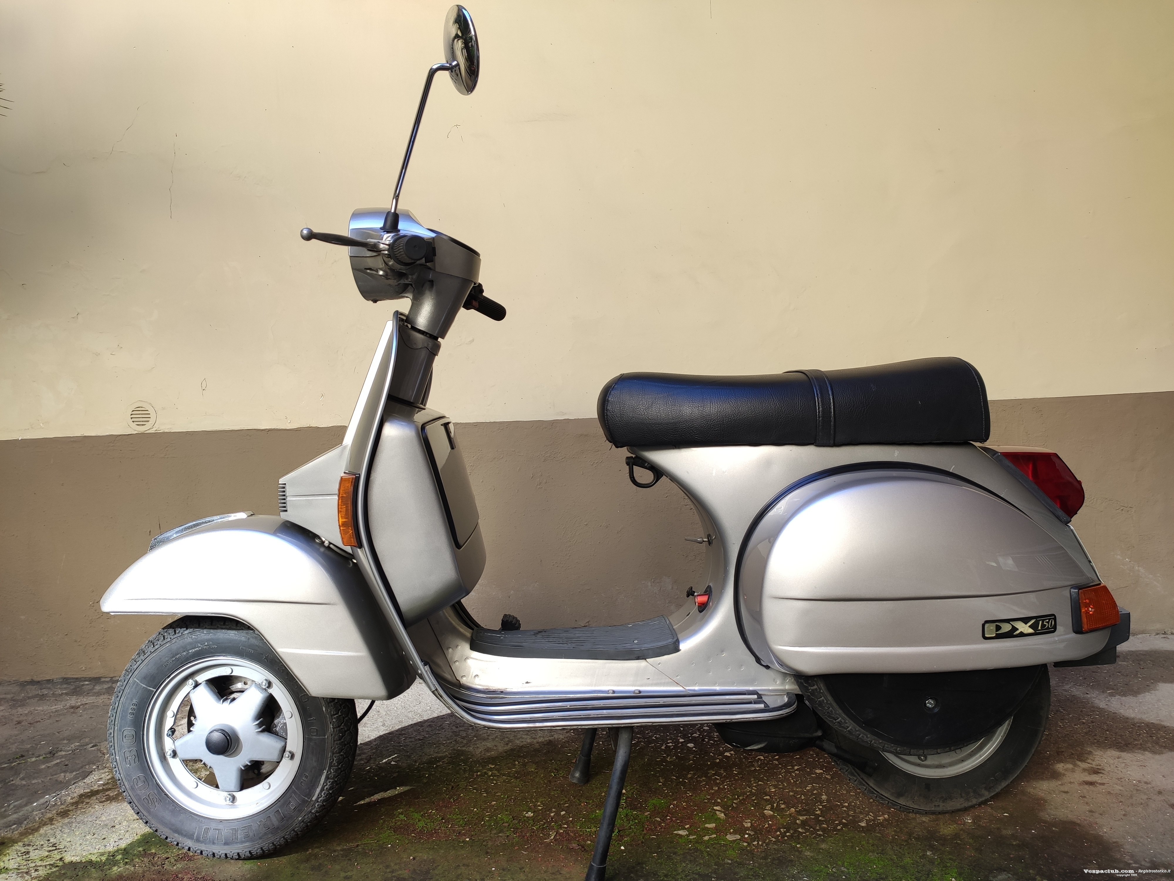 Vespa px - lato sinistro