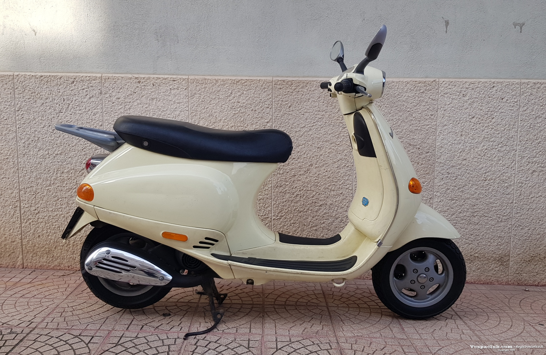 vespa et2