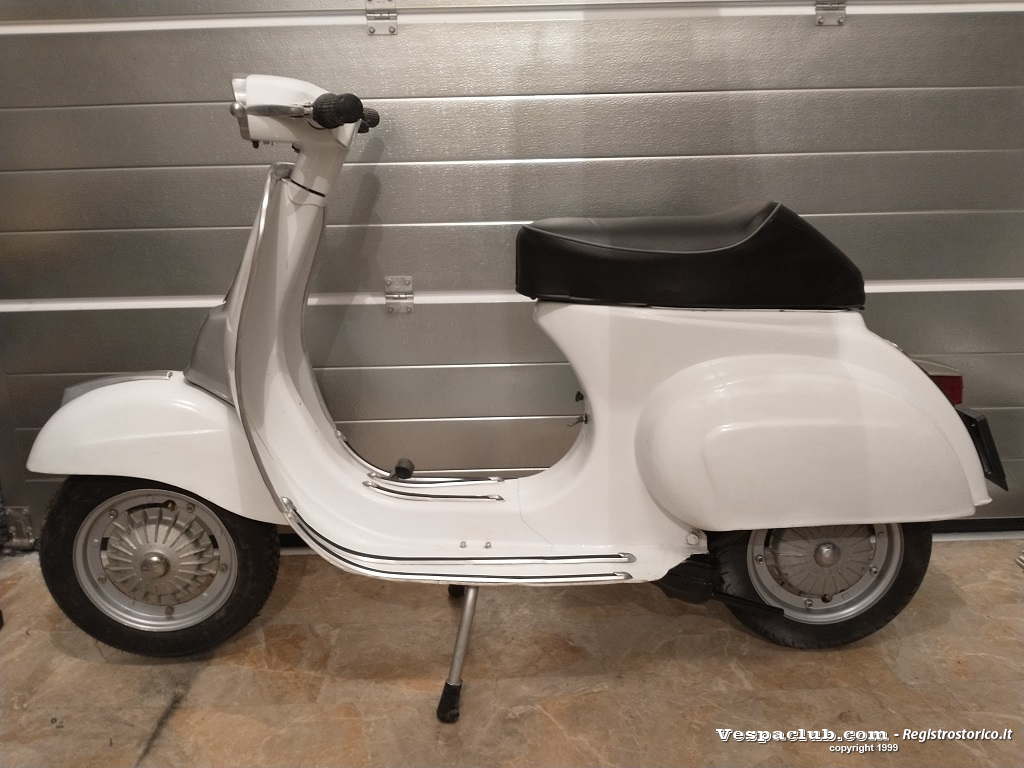 Vespa - lato sinistro