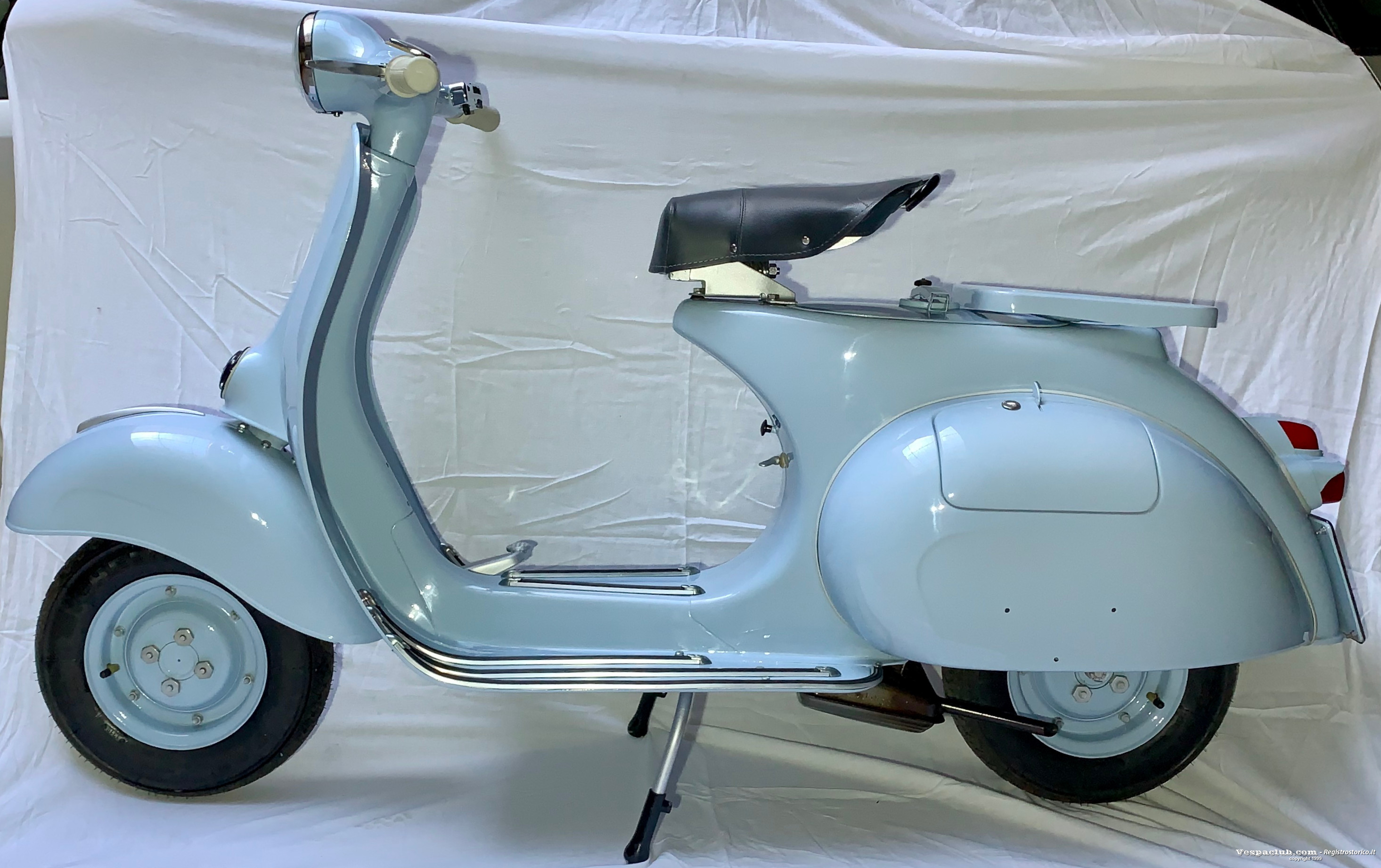 Vespa vnb1