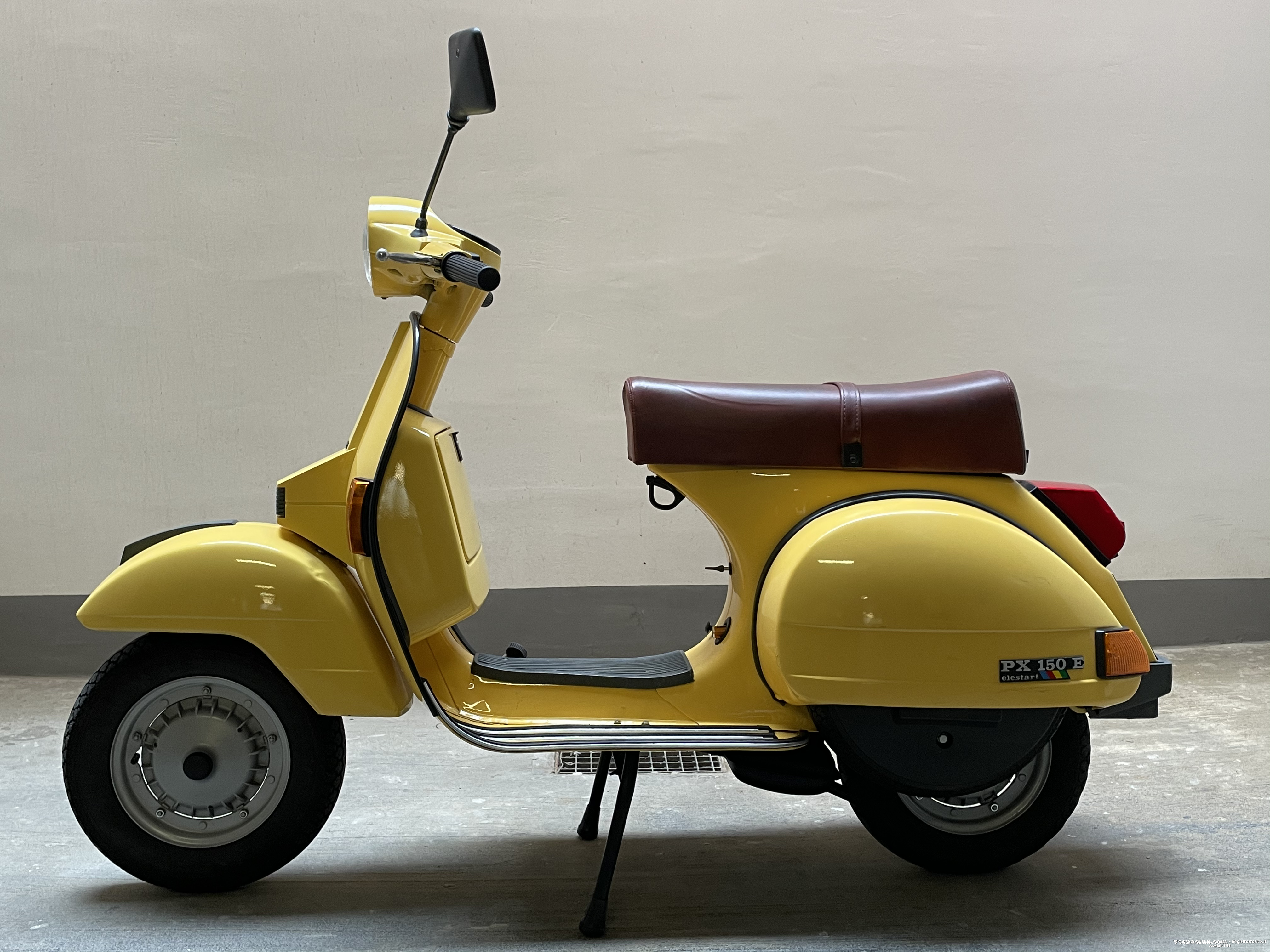 Vespa px - lato sinistro