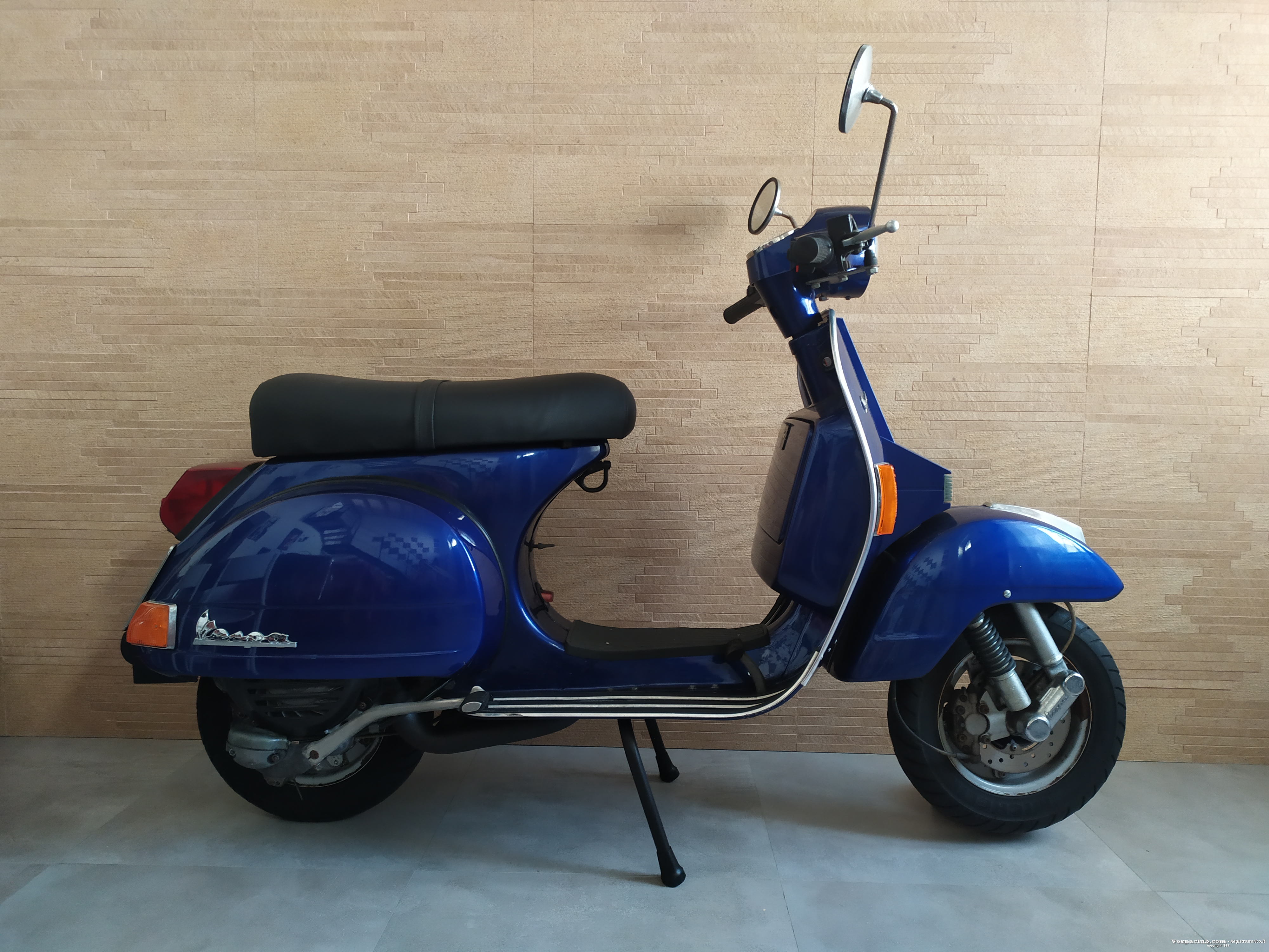 Vespa PX150