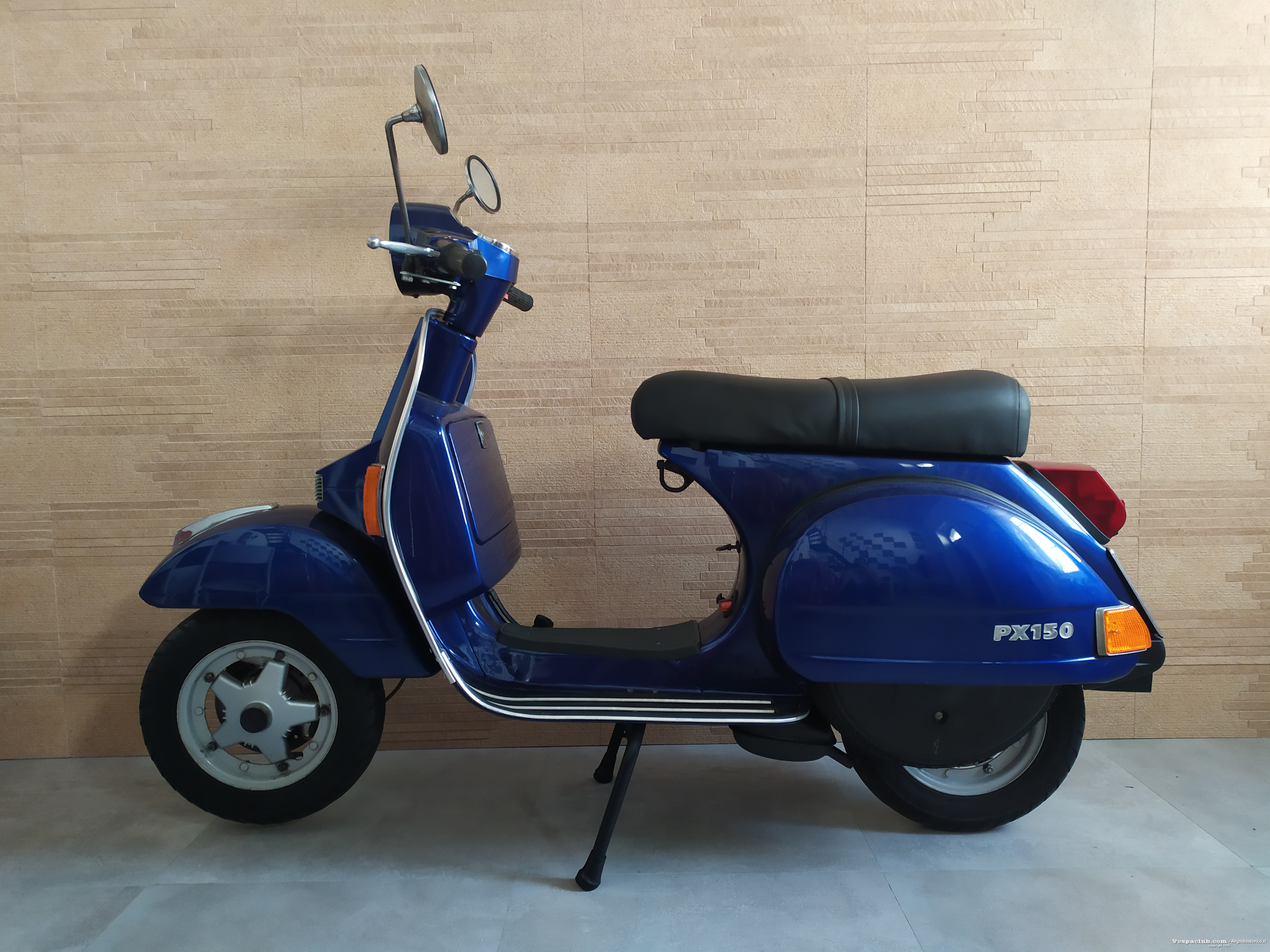 Vespa px150 - lato sinistro