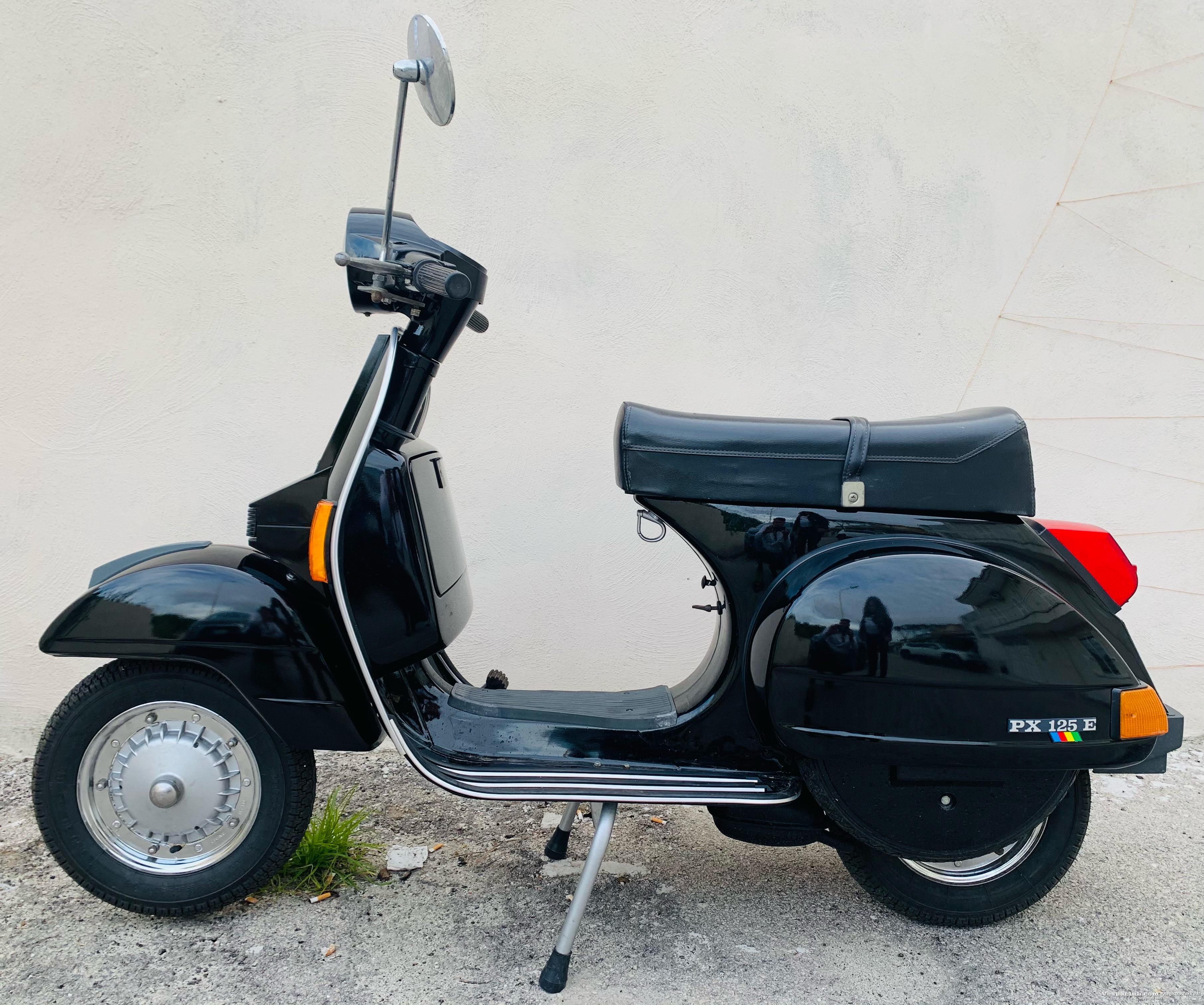 Vespa px125e - lato sinistro