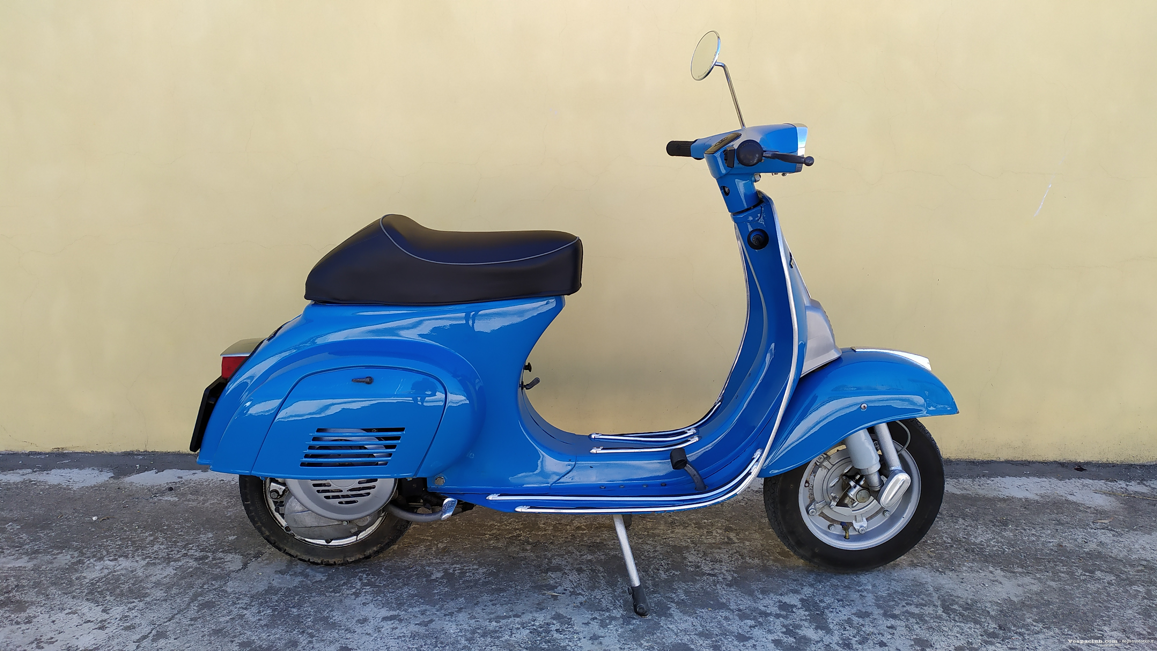 Vespa 50 special