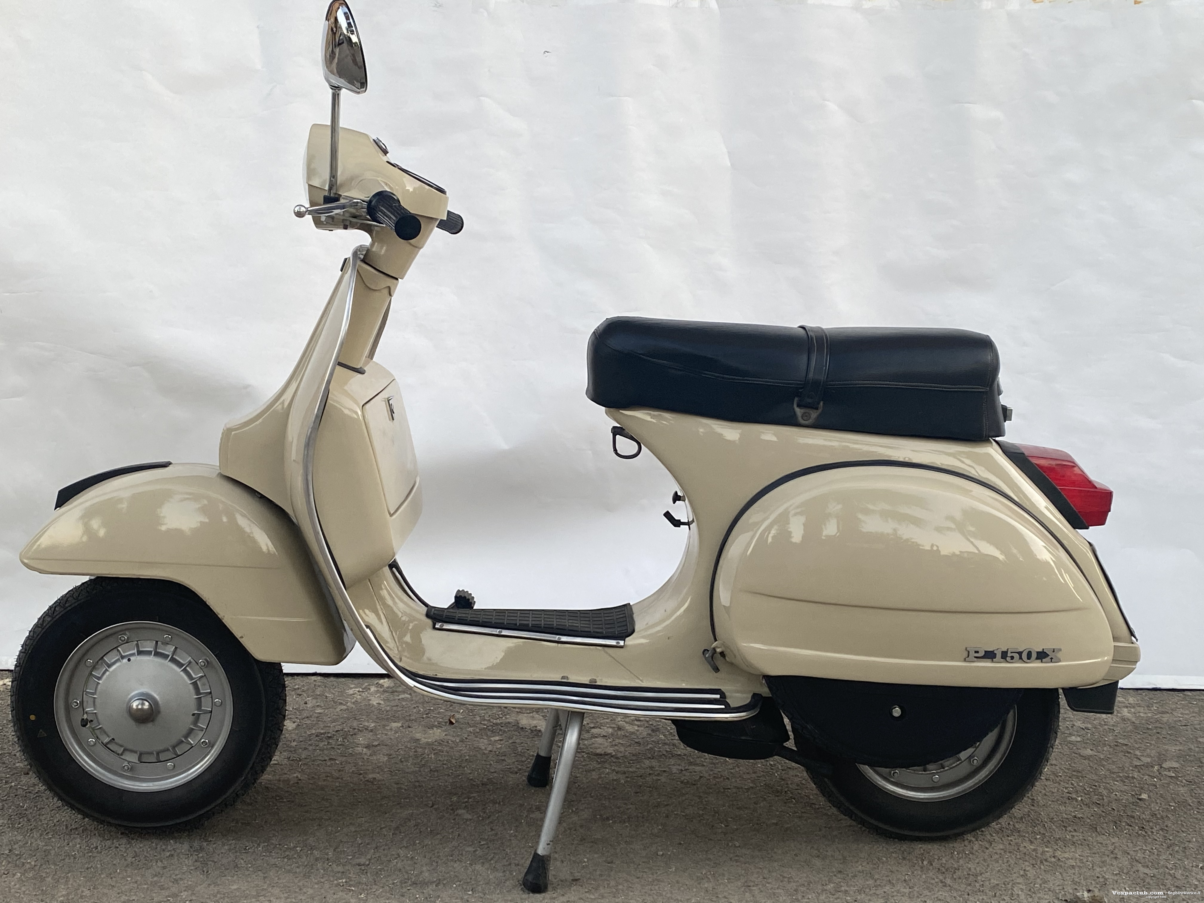 Vespa p150x - lato sinistro