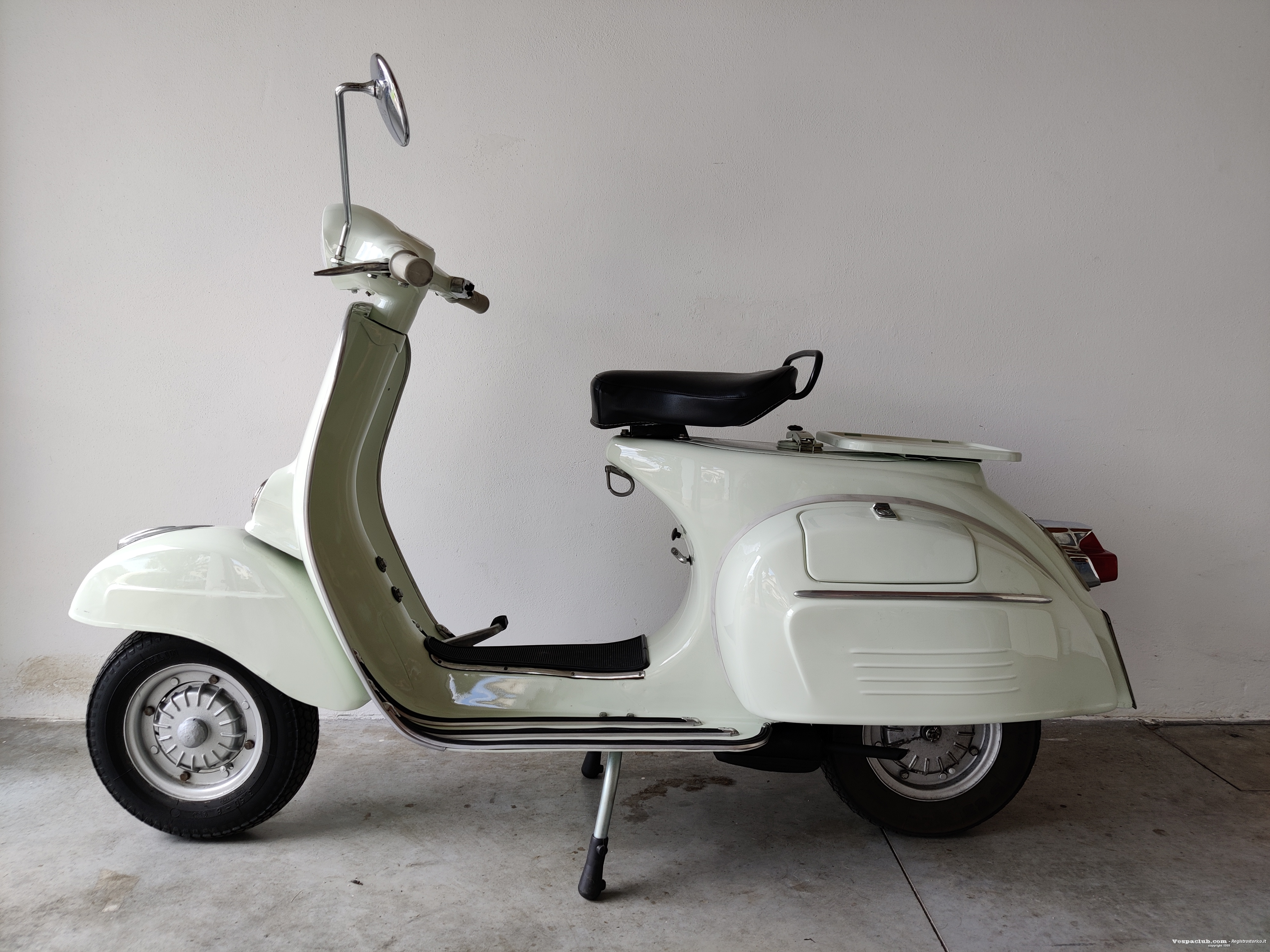 Vespa - lato sinistro