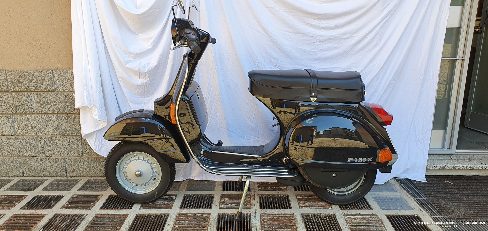 Vespa p125x  - lato sinistro