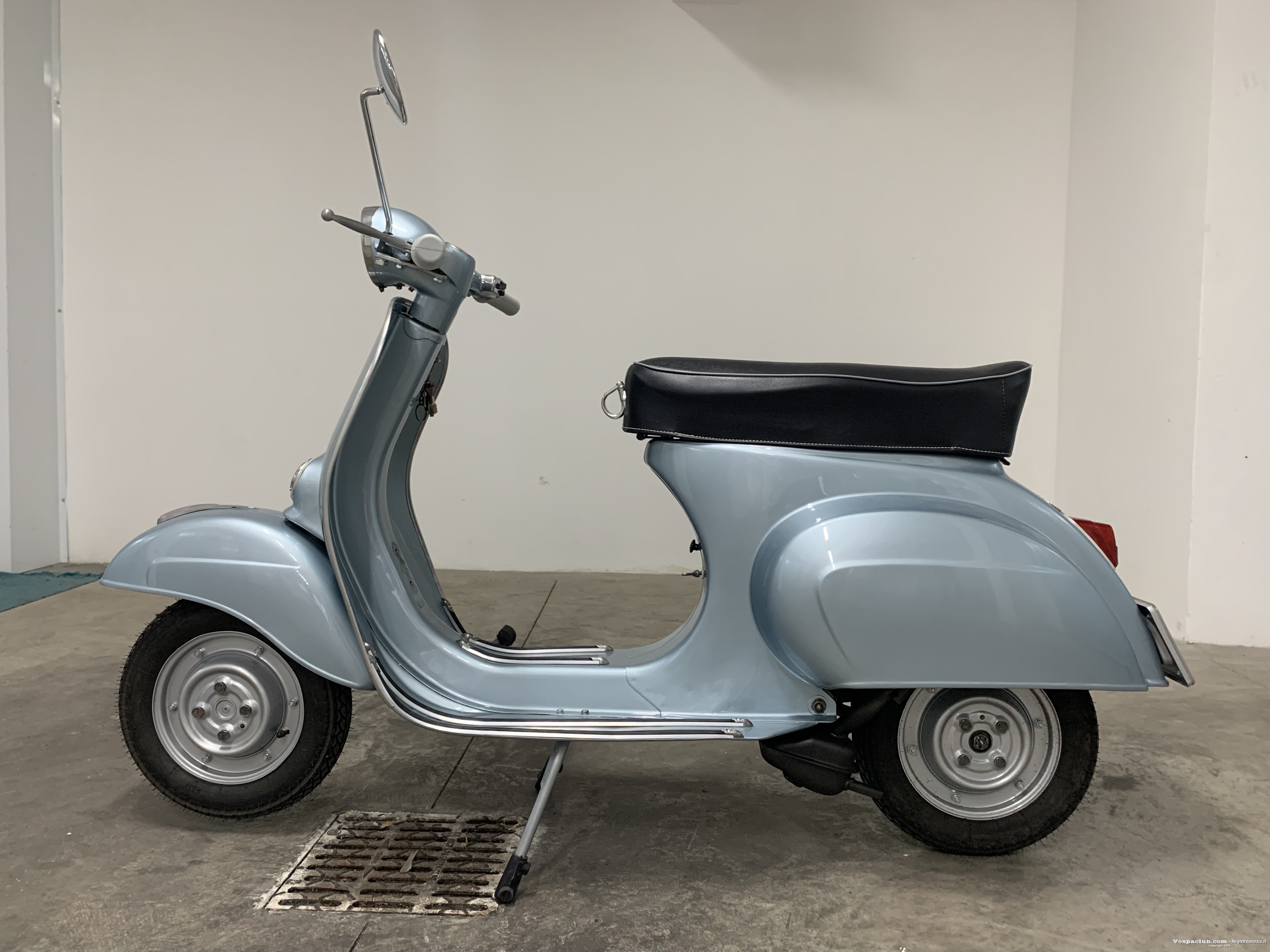 Vespa 50 s - lato sinistro