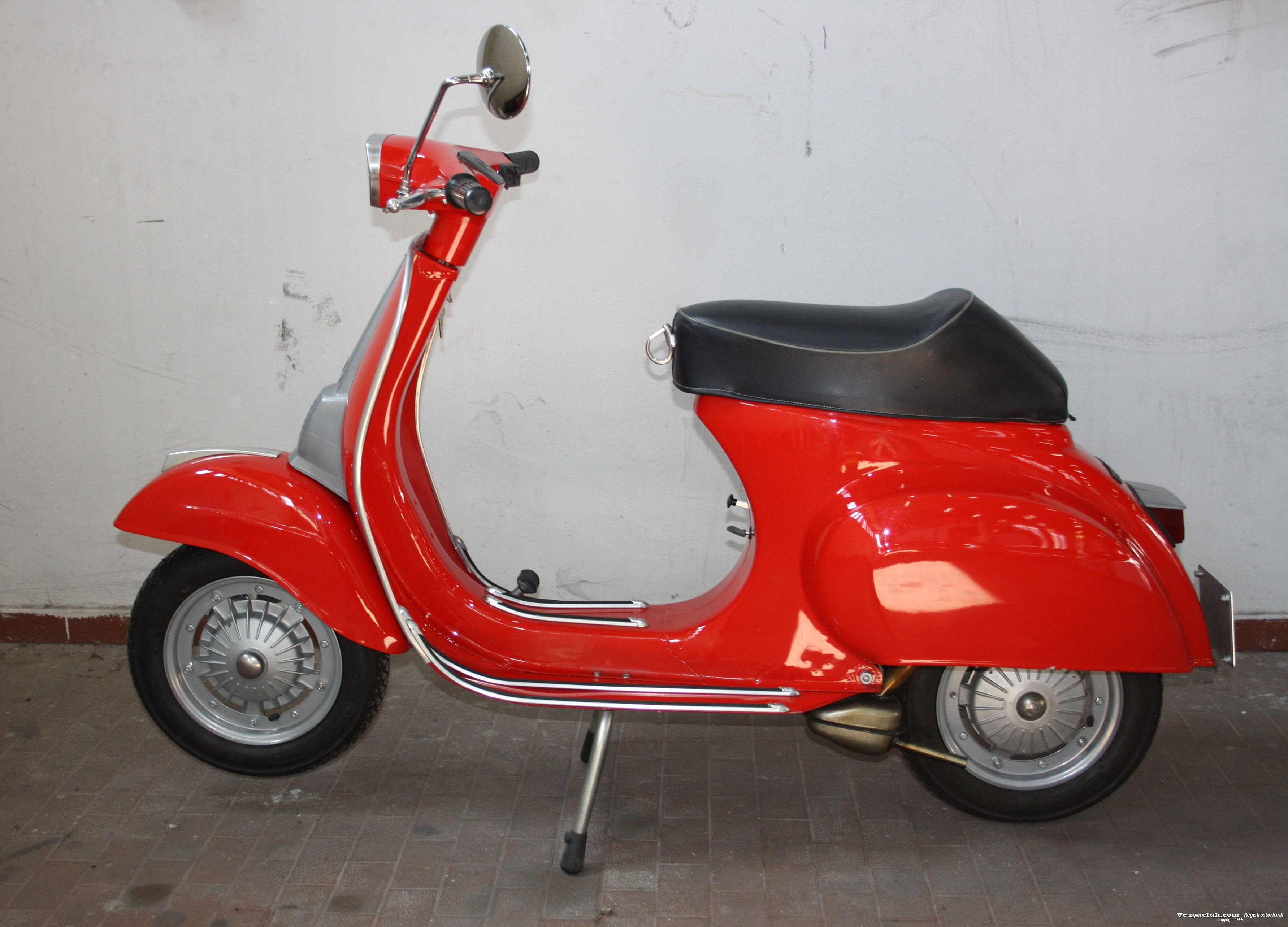 Vespa 50 special - lato sinistro
