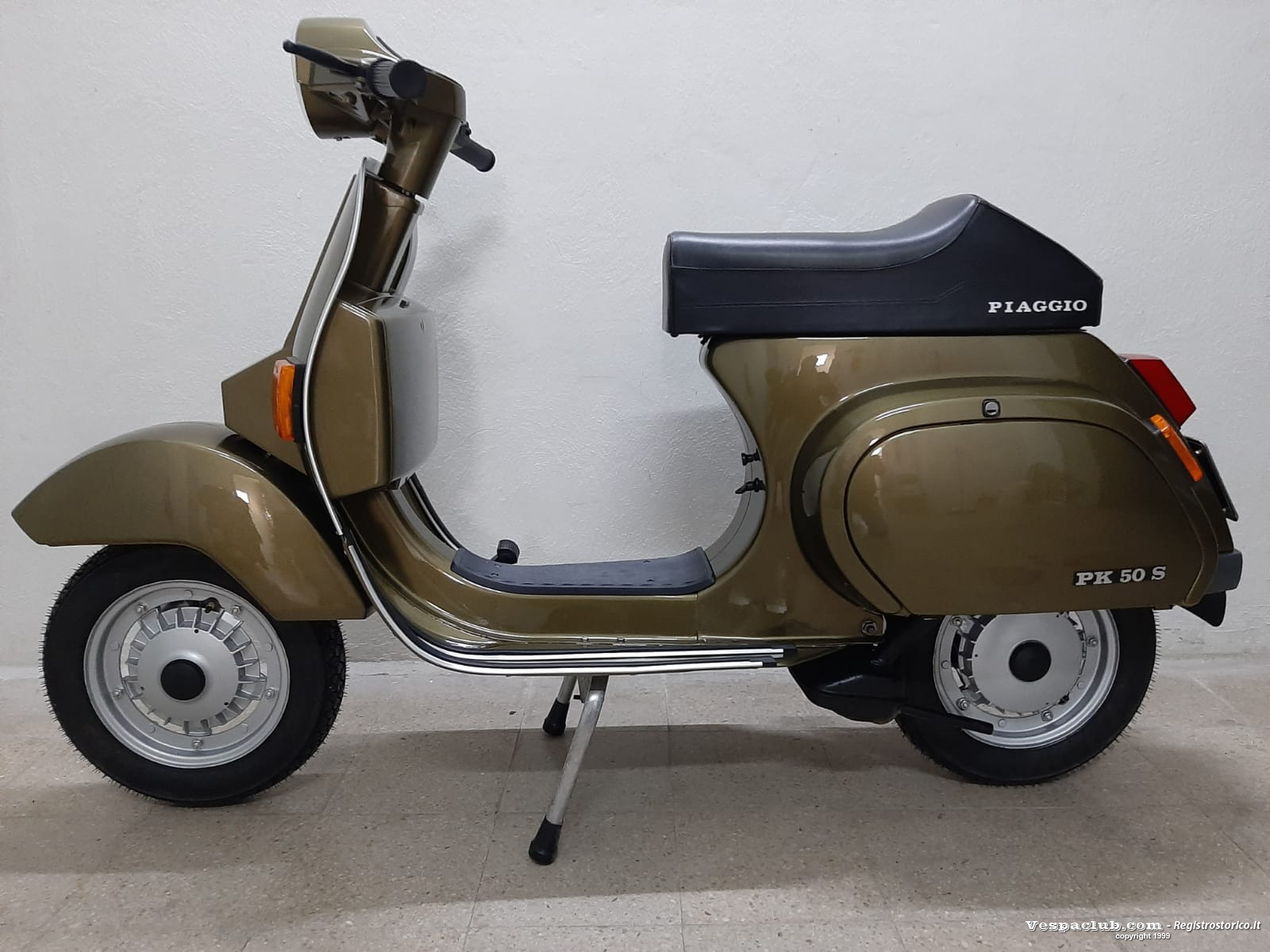 Vespa pk 50 s - lato sinistro