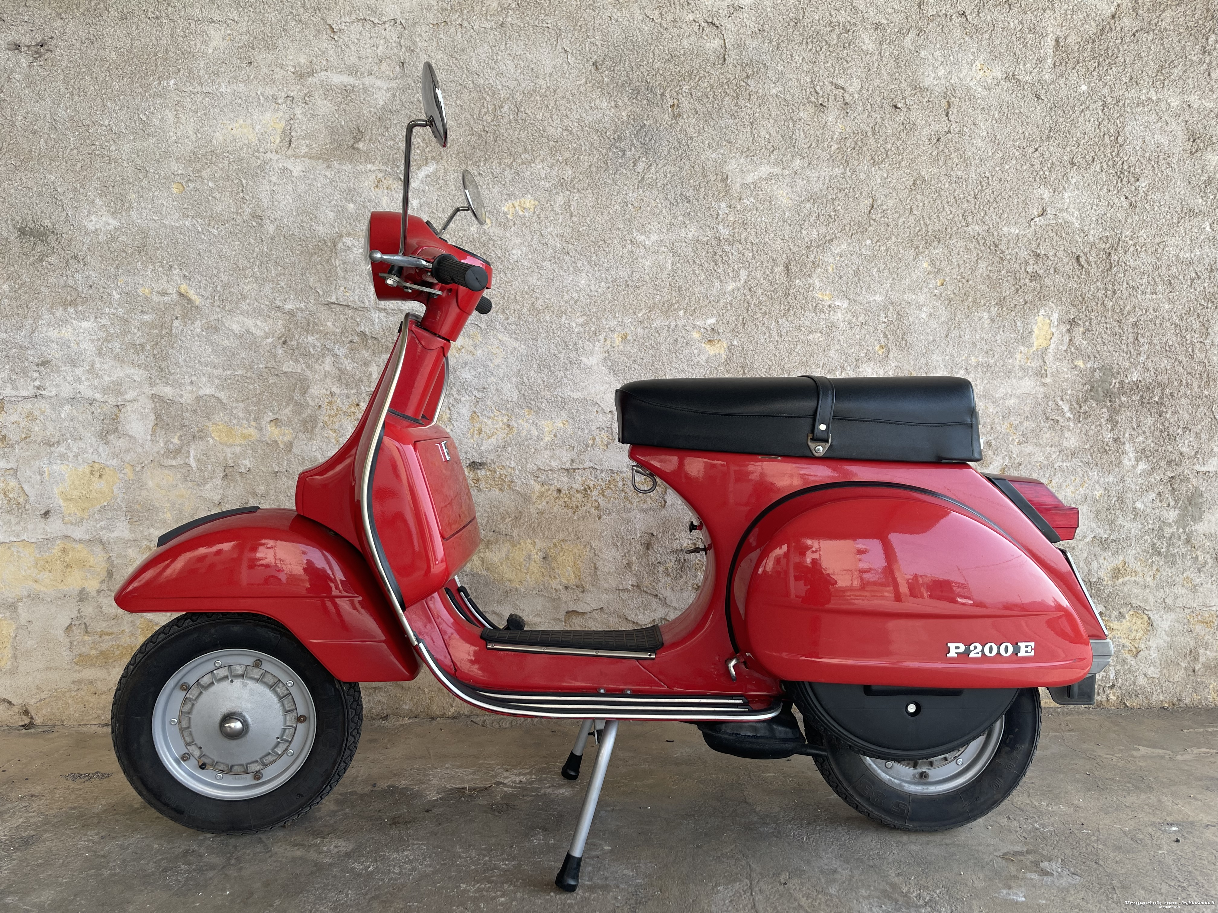 Vespa p200e - lato sinistro