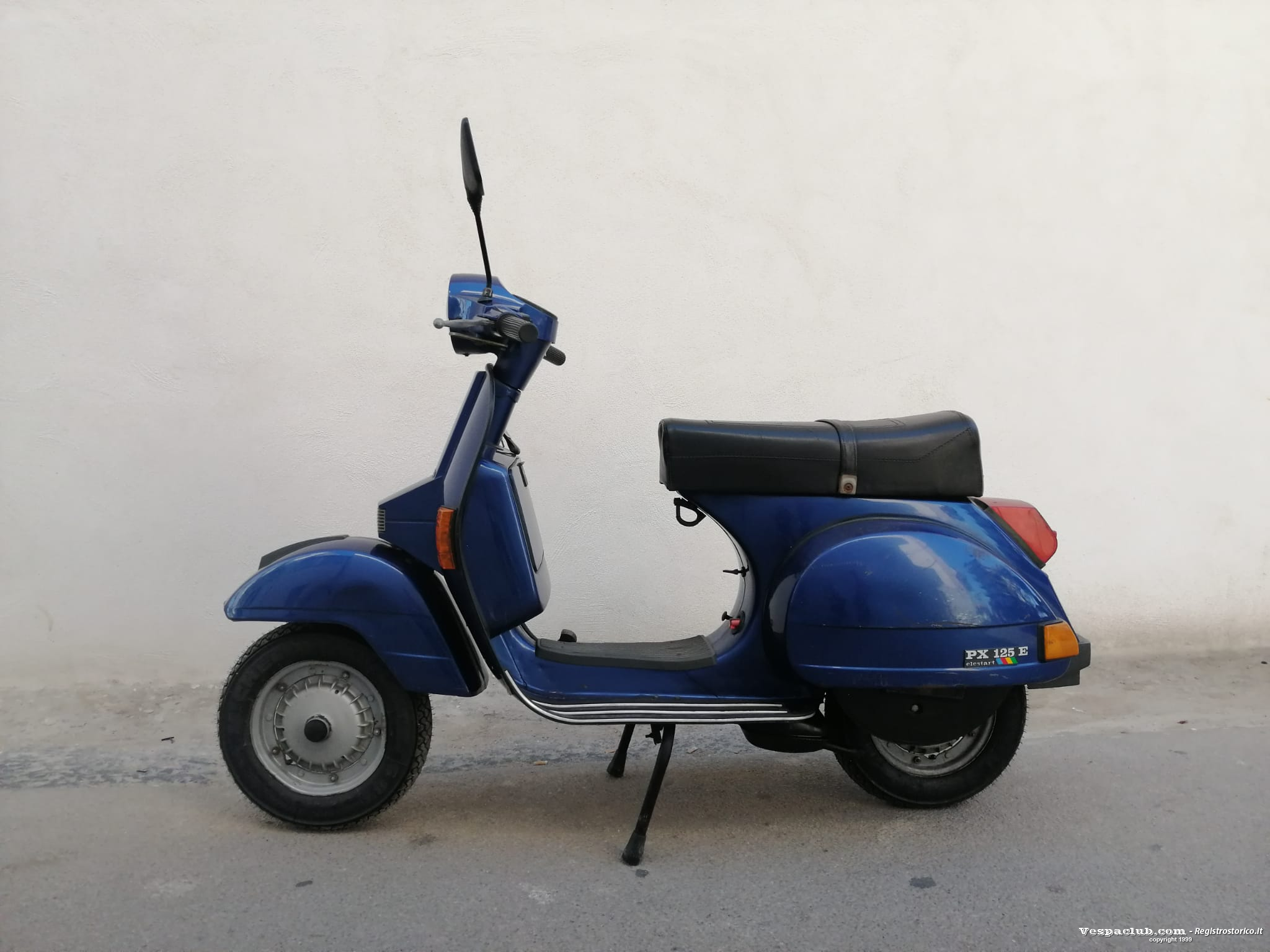 Vespa  - lato sinistro