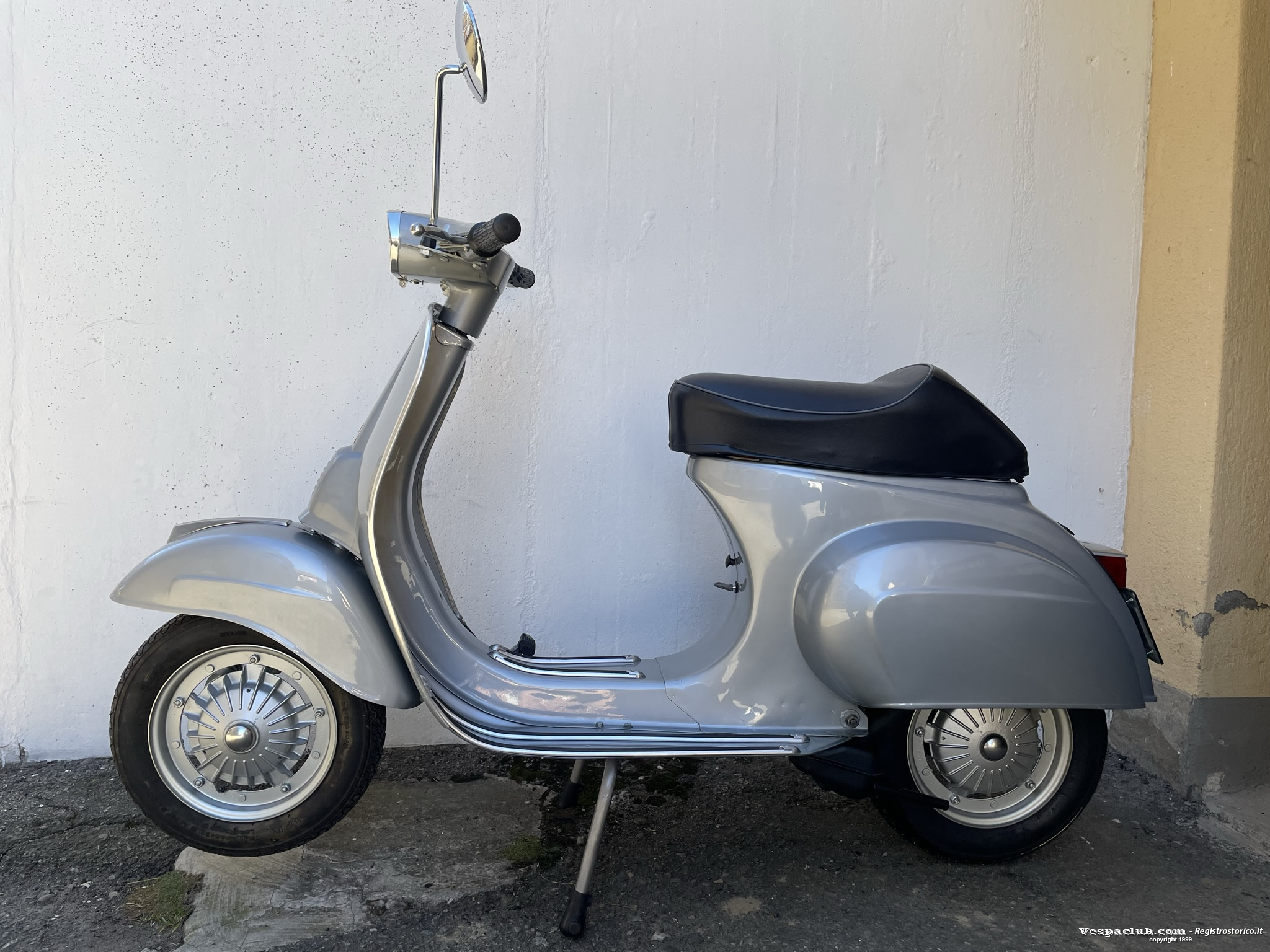 Vespa 50 special - lato sinistro