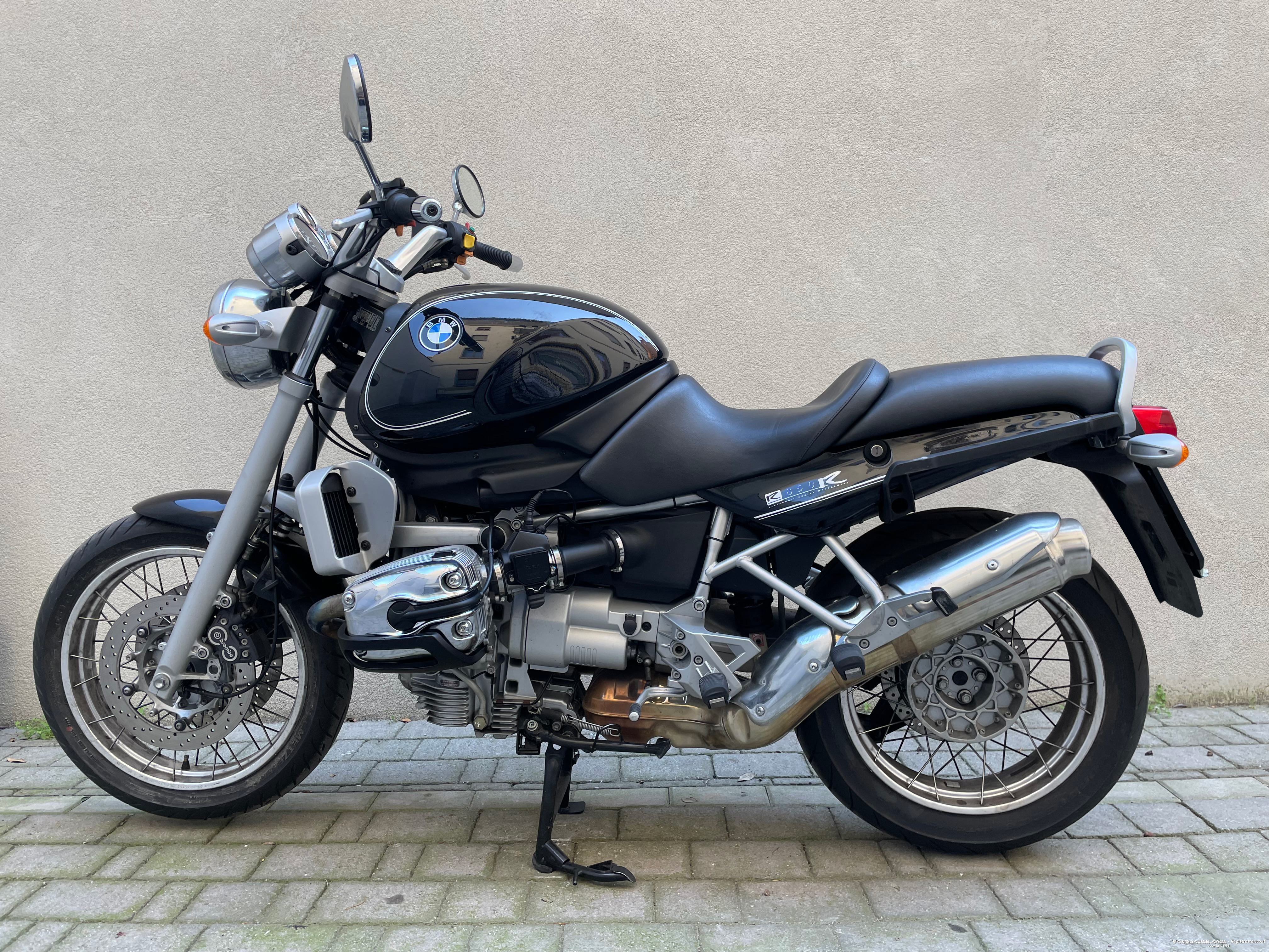 R850r - lato sinistro