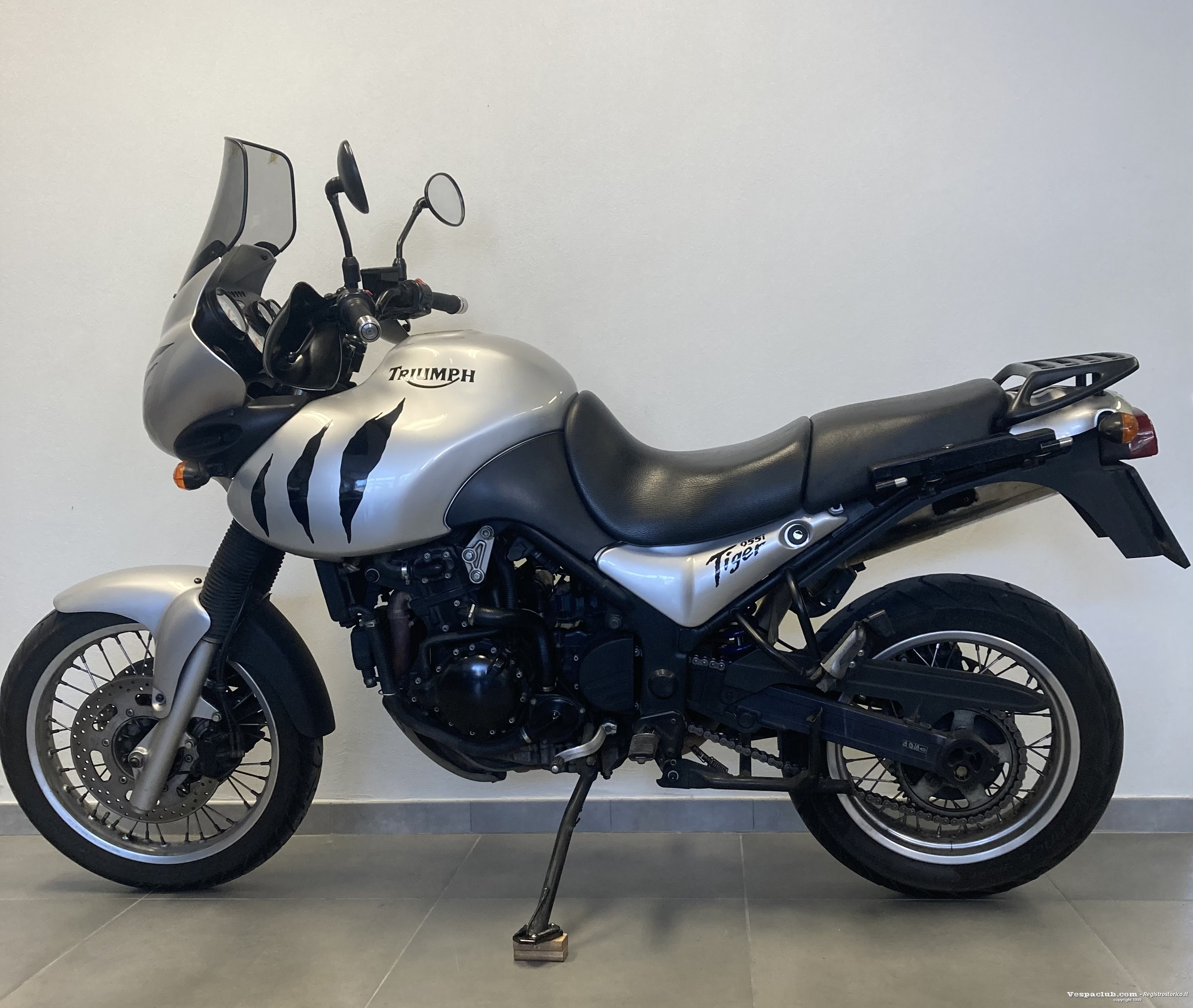 Tiger 955i - lato sinistro