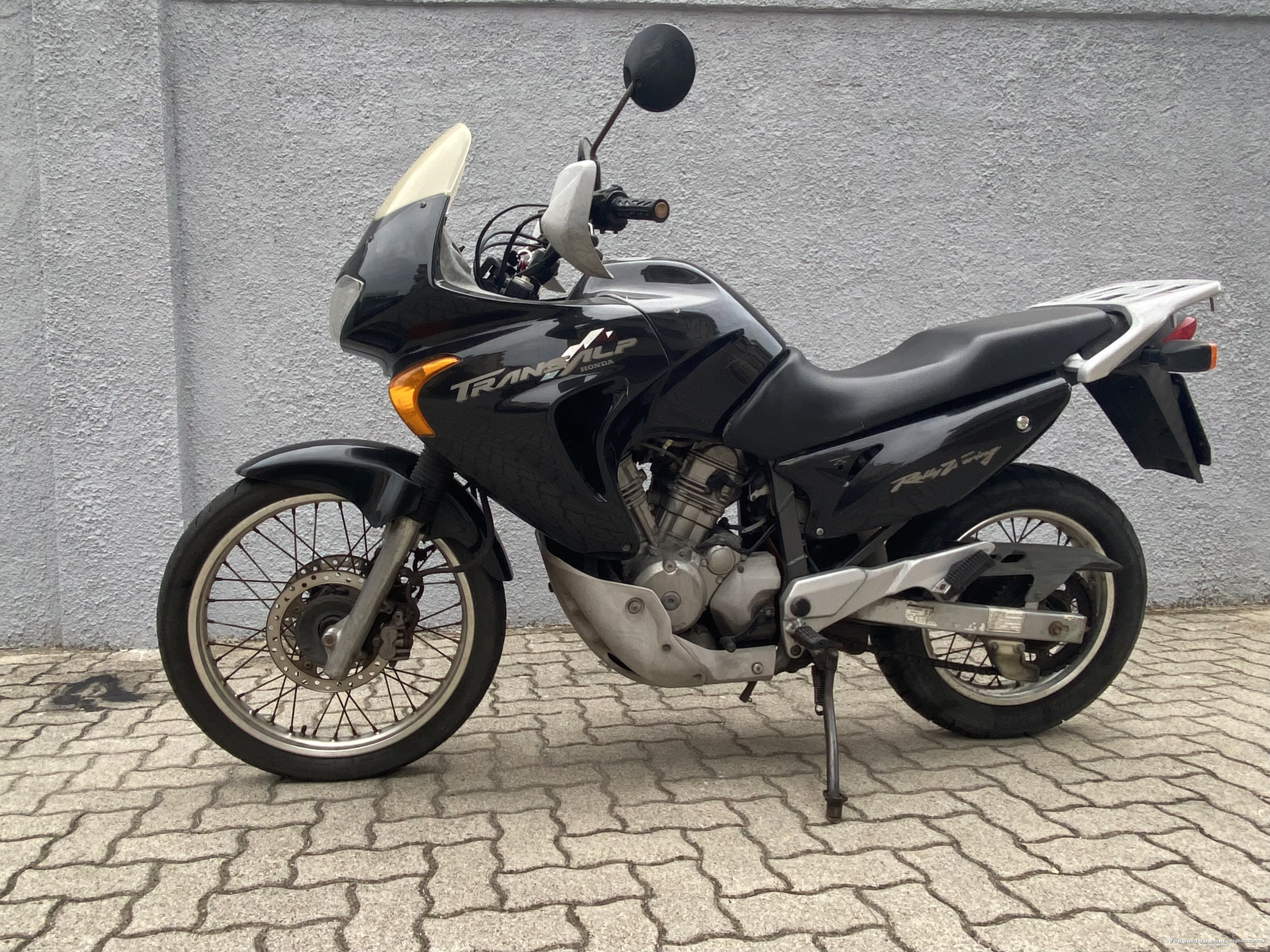 Transalp 650 - lato sinistro