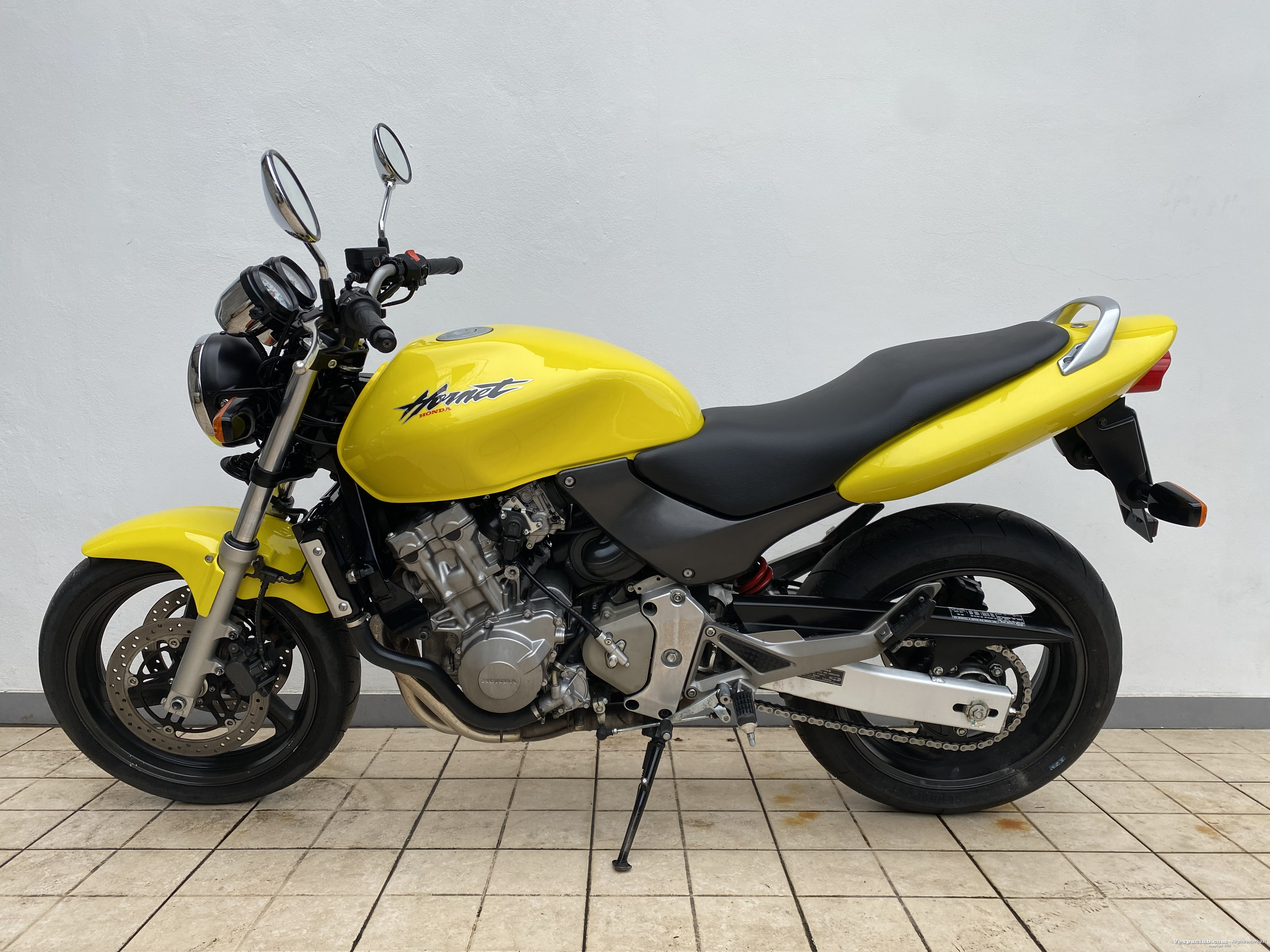 Hornet - lato sinistro