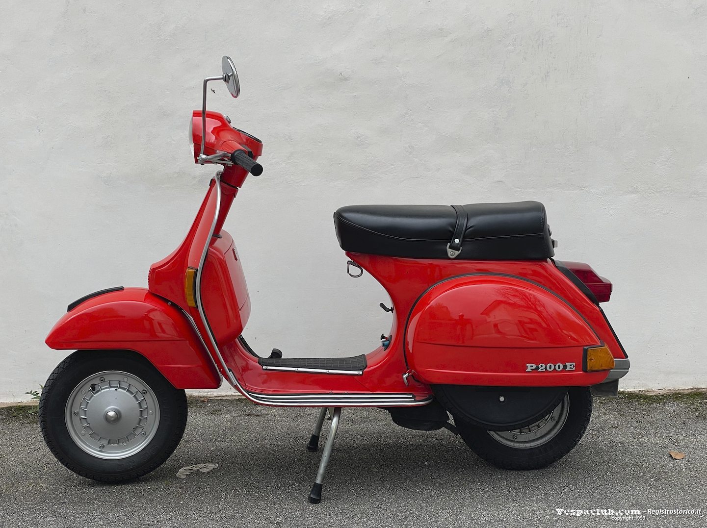 Vespa p200e - lato sinistro