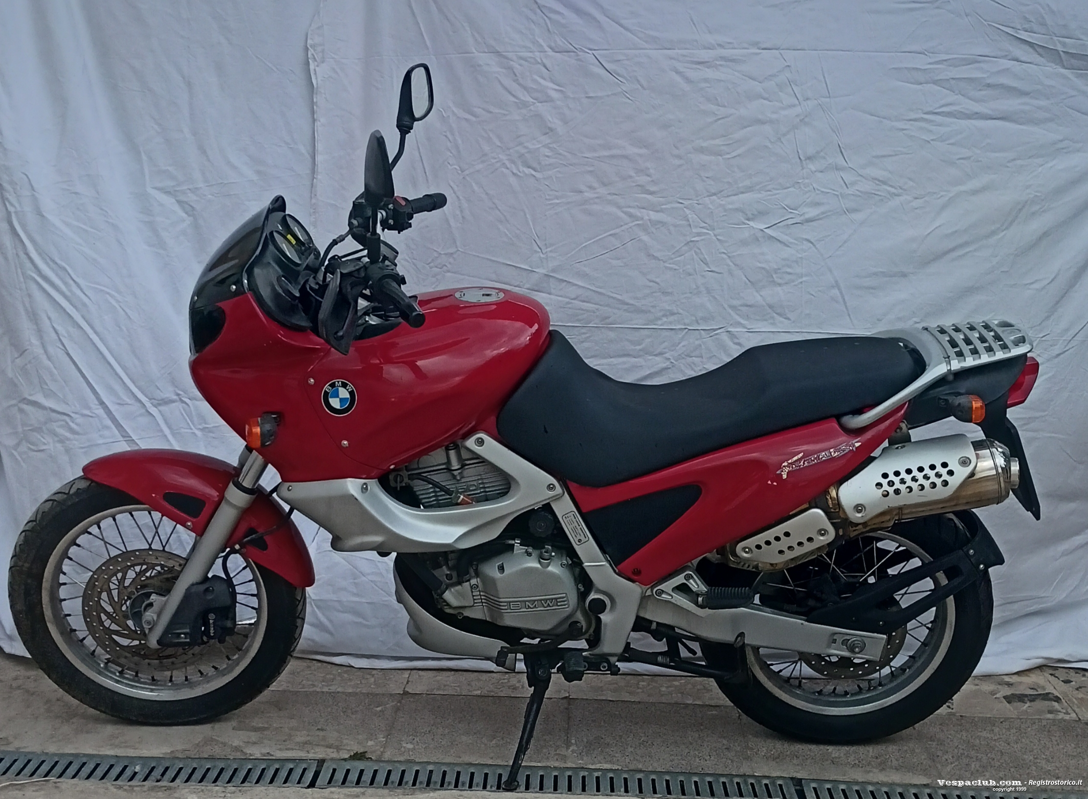 F 650 st - lato sinistro