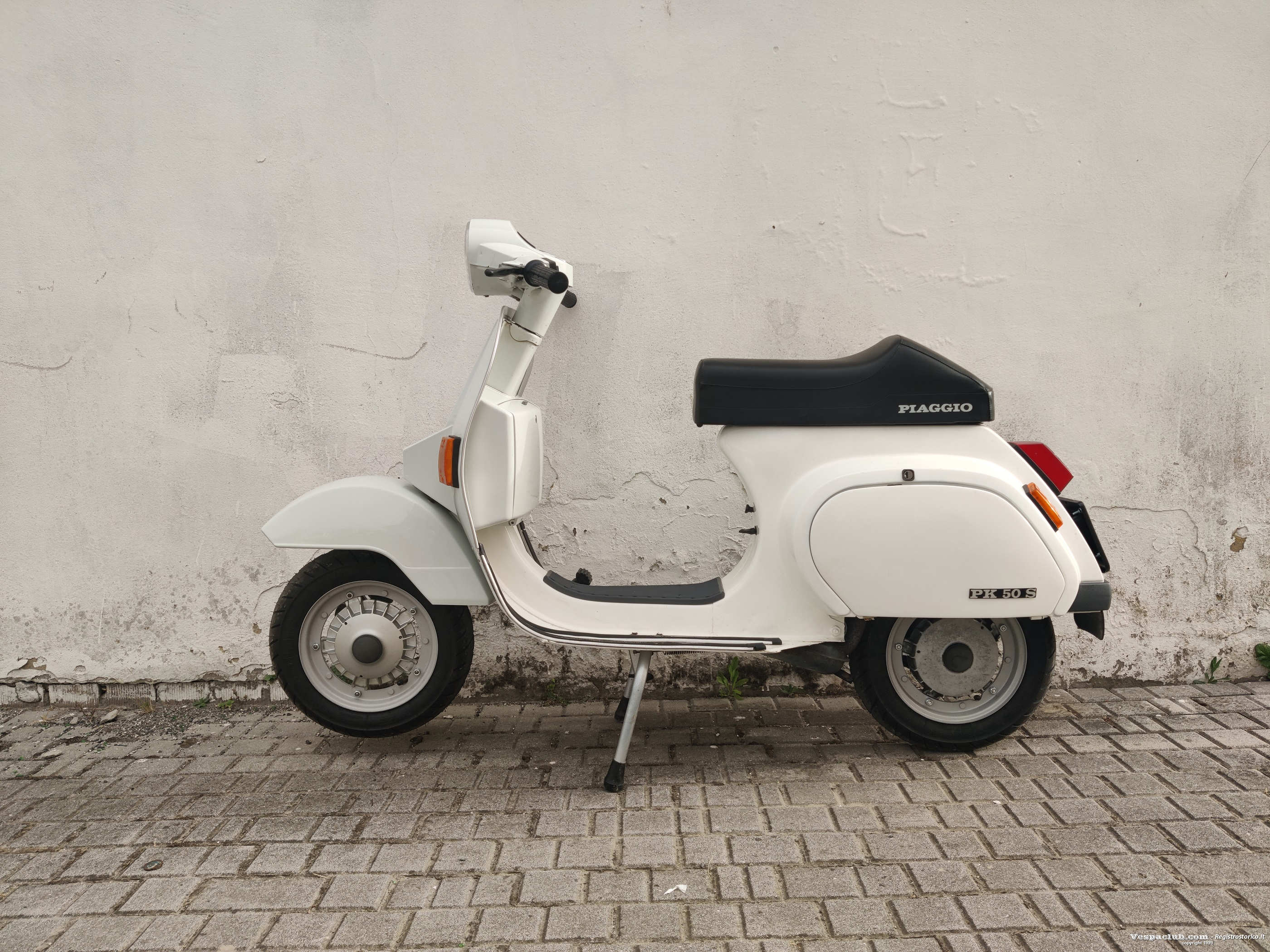 Vespa pk 50 s - lato sinistro