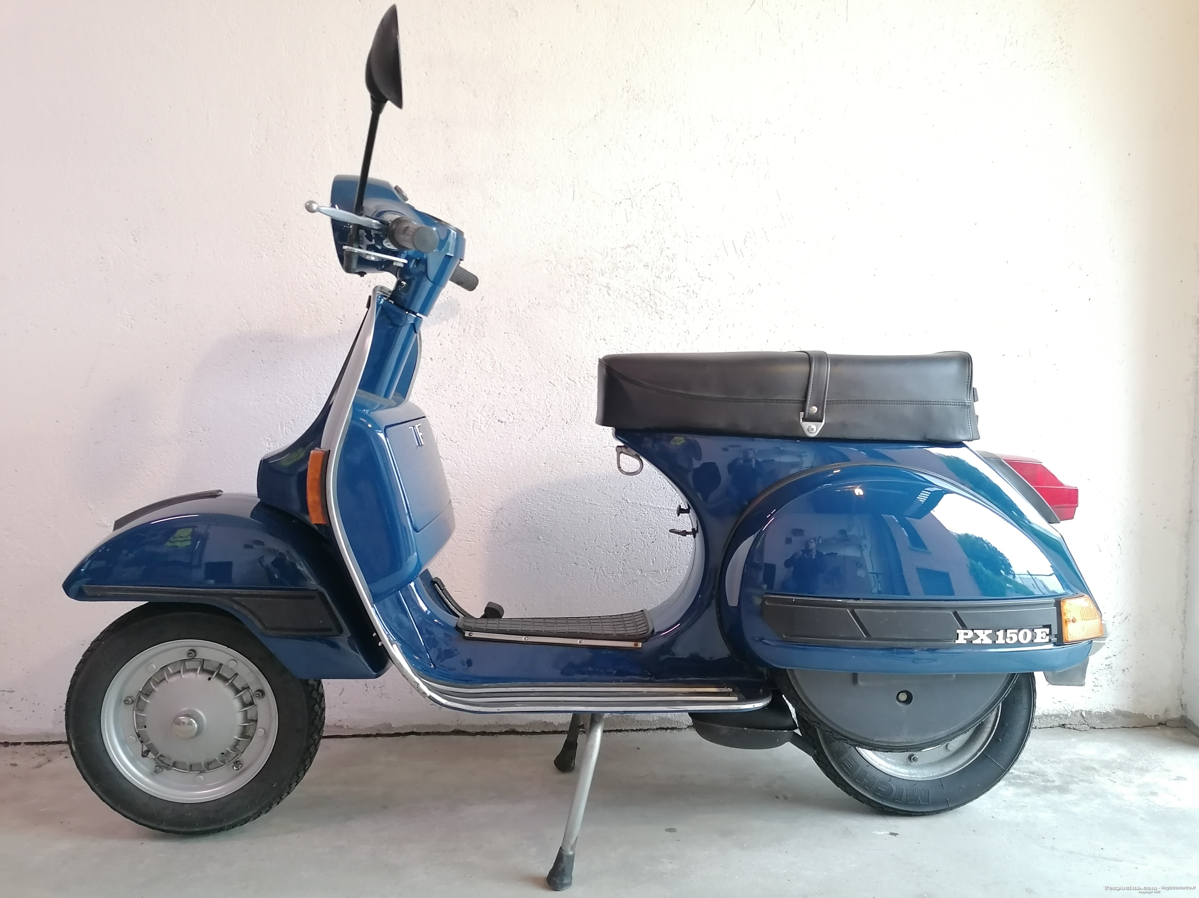 Vespa px150e - lato sinistro