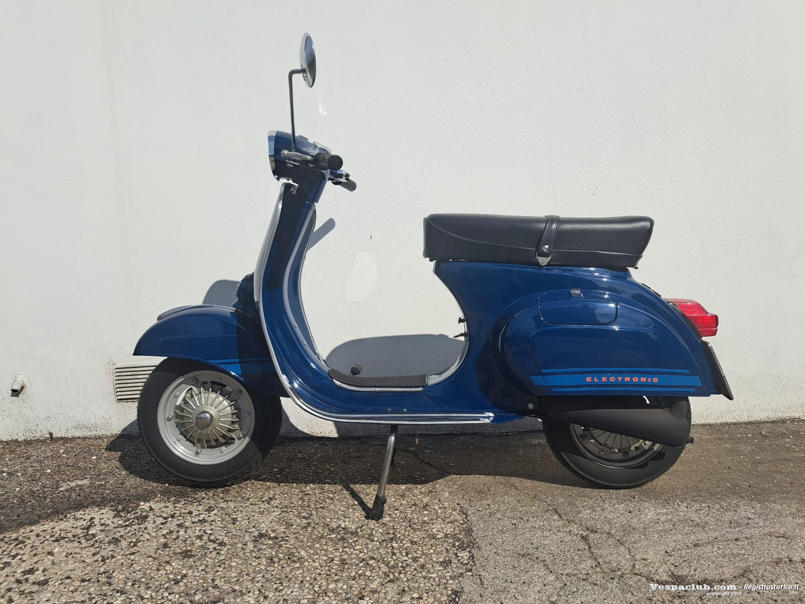 Vespa et3 - lato sinistro