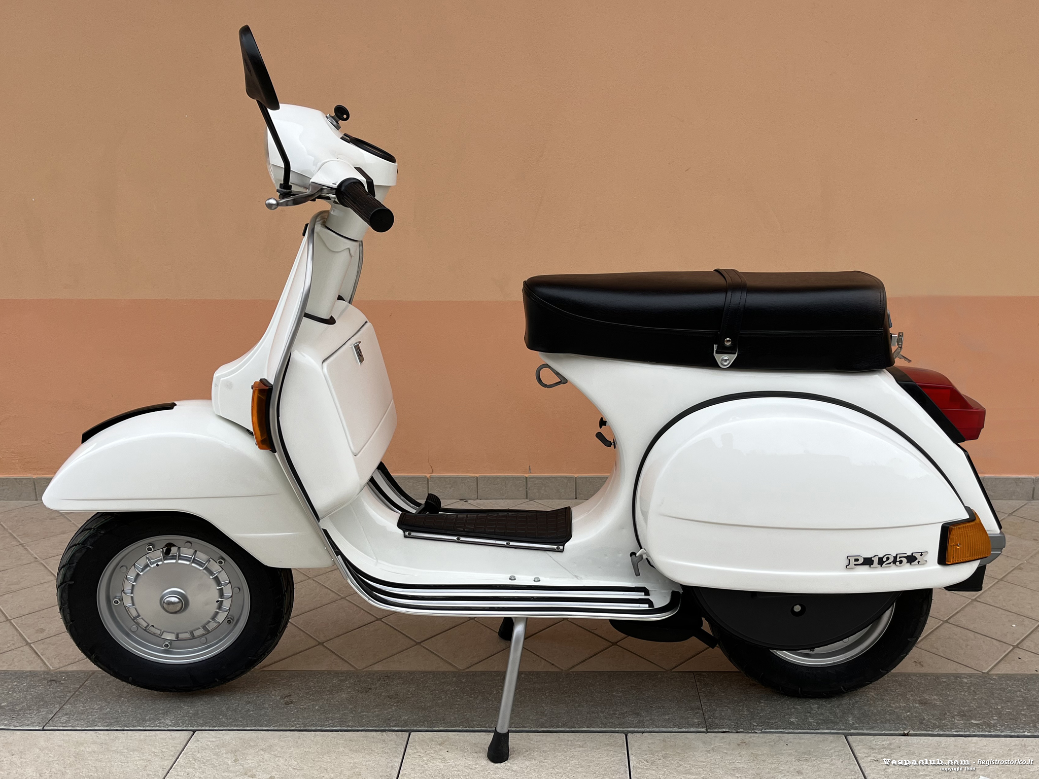 Vespa p125x - lato sinistro